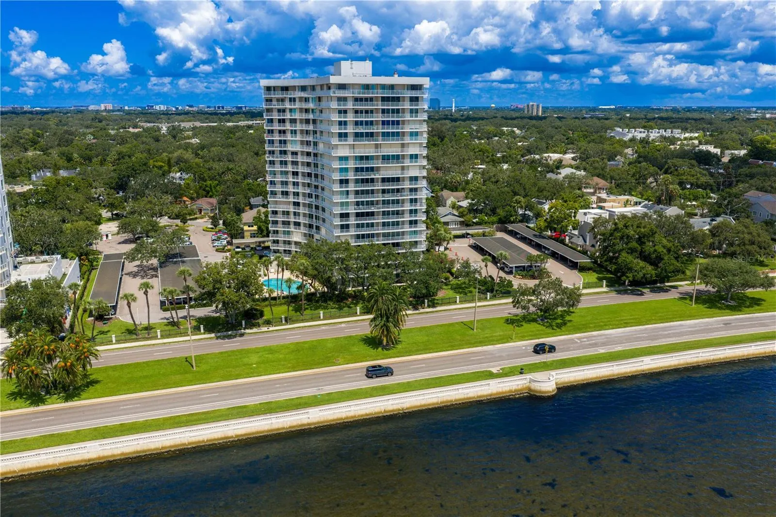 2611 BAYSHORE BLVD #302, #302