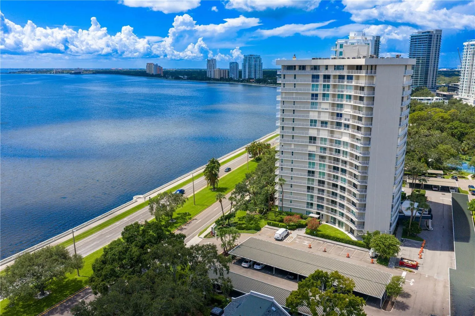 2611 BAYSHORE BLVD #302, #302