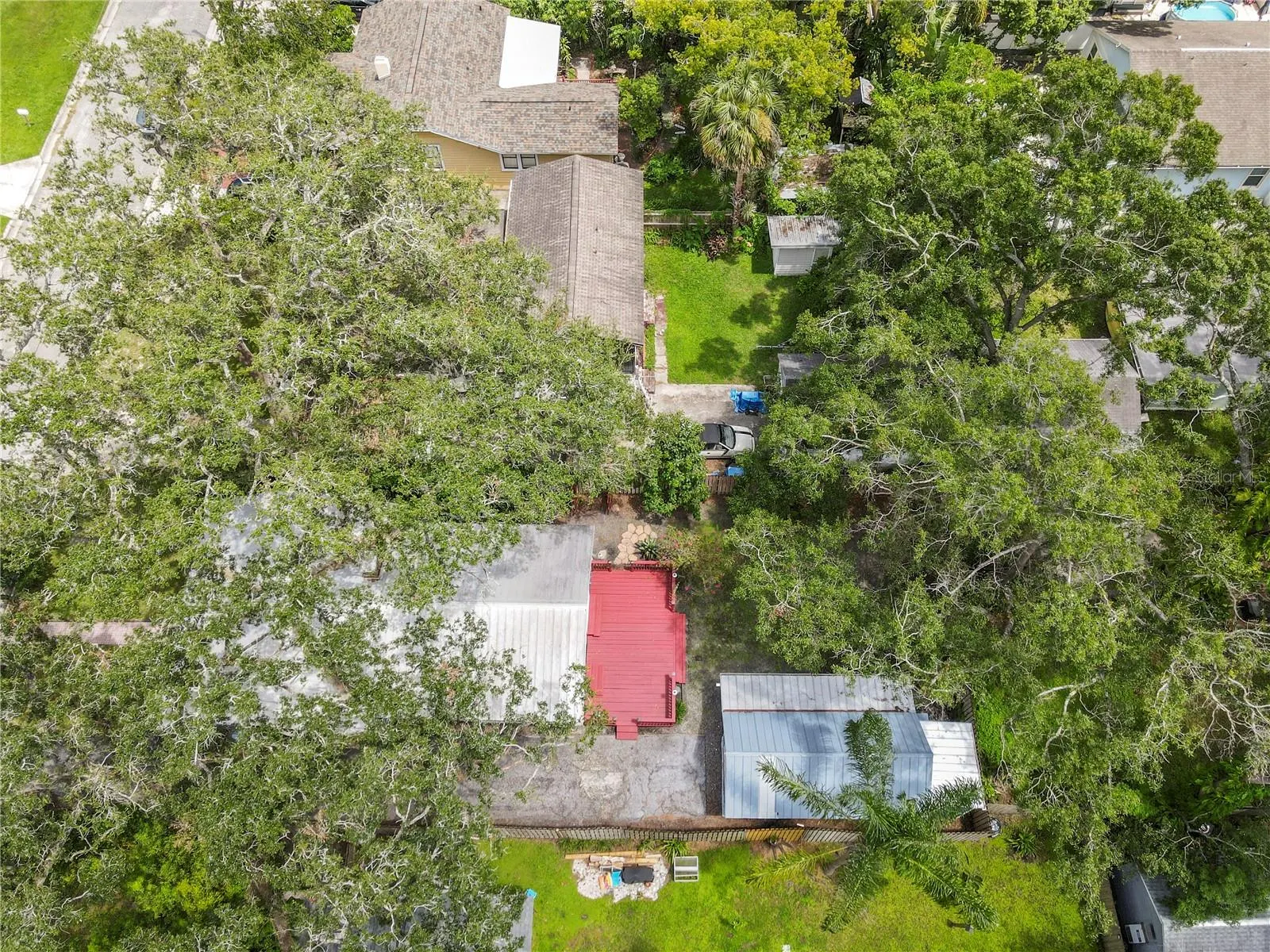 226 W FERN ST