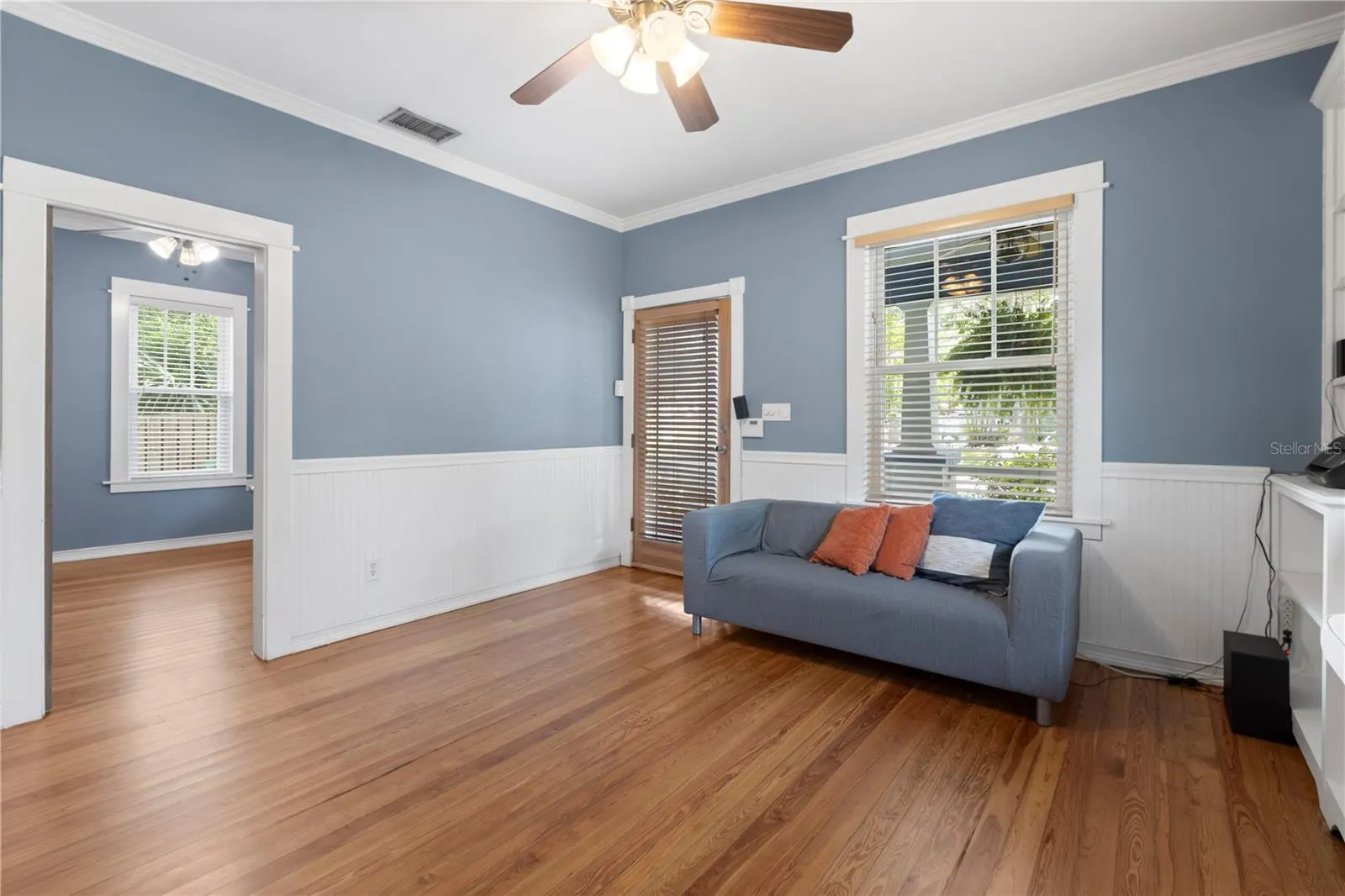 226 W FERN ST