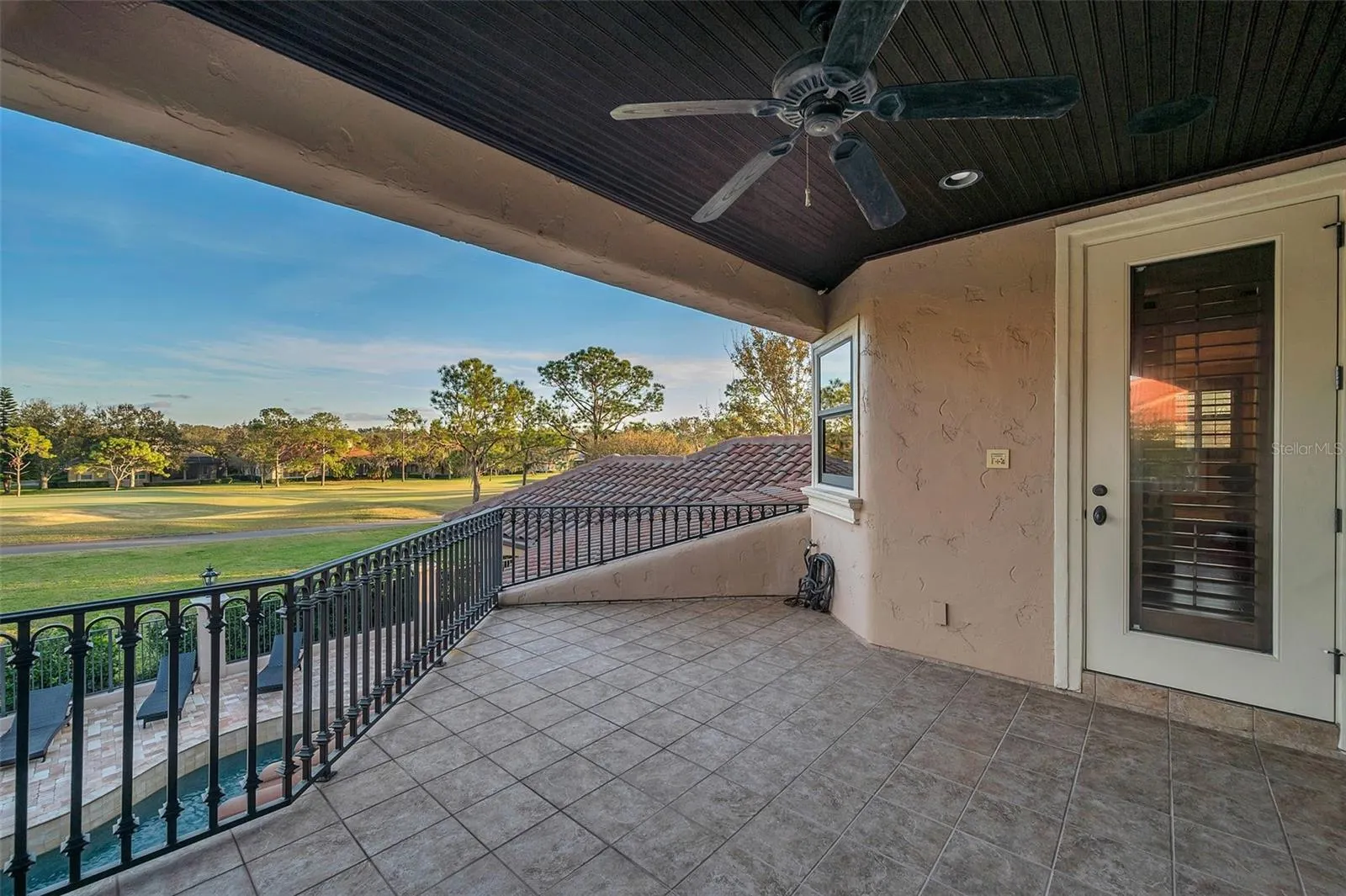 3703 DOUGLAS PL