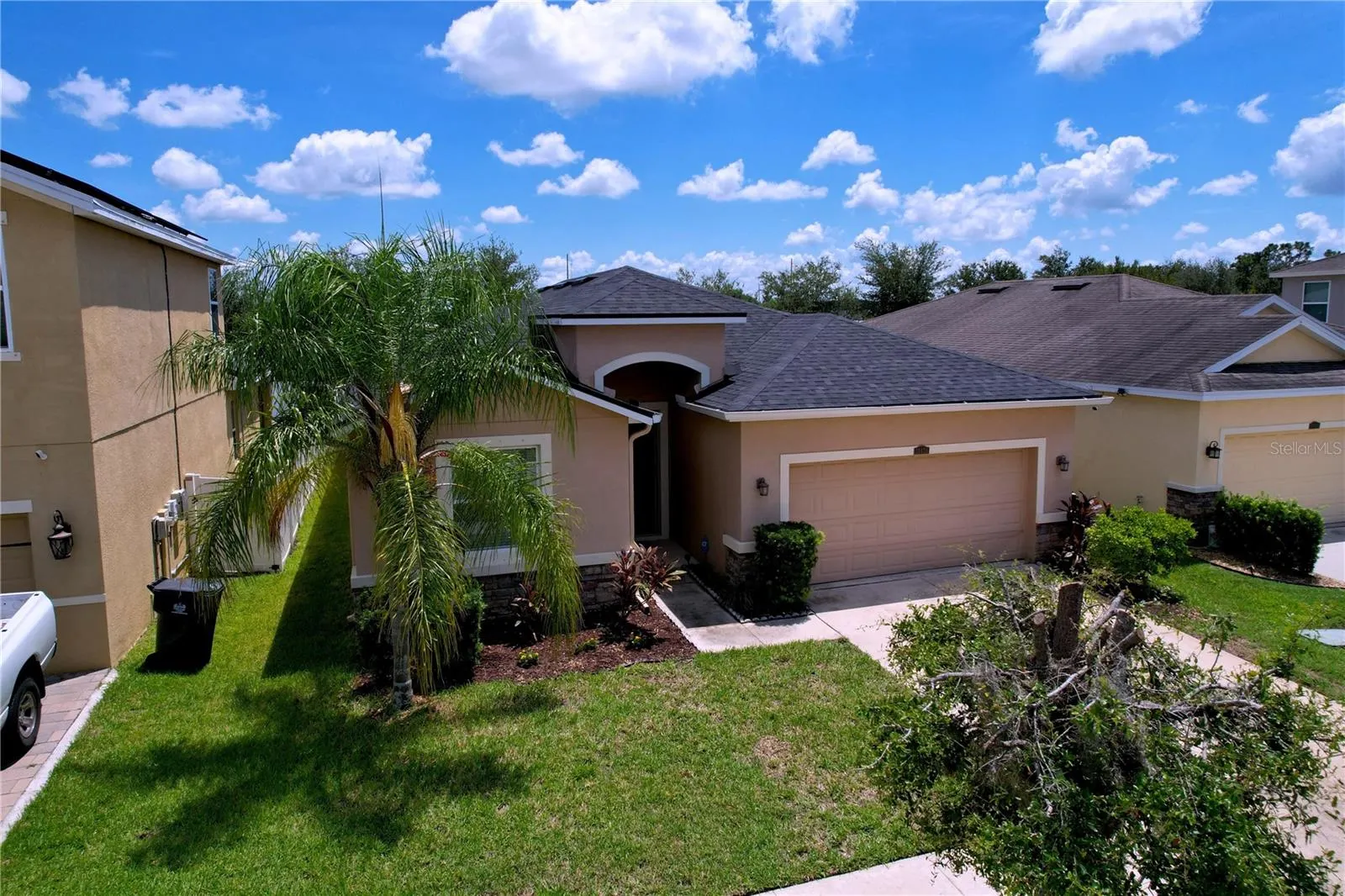 11428 WARREN OAKS PL