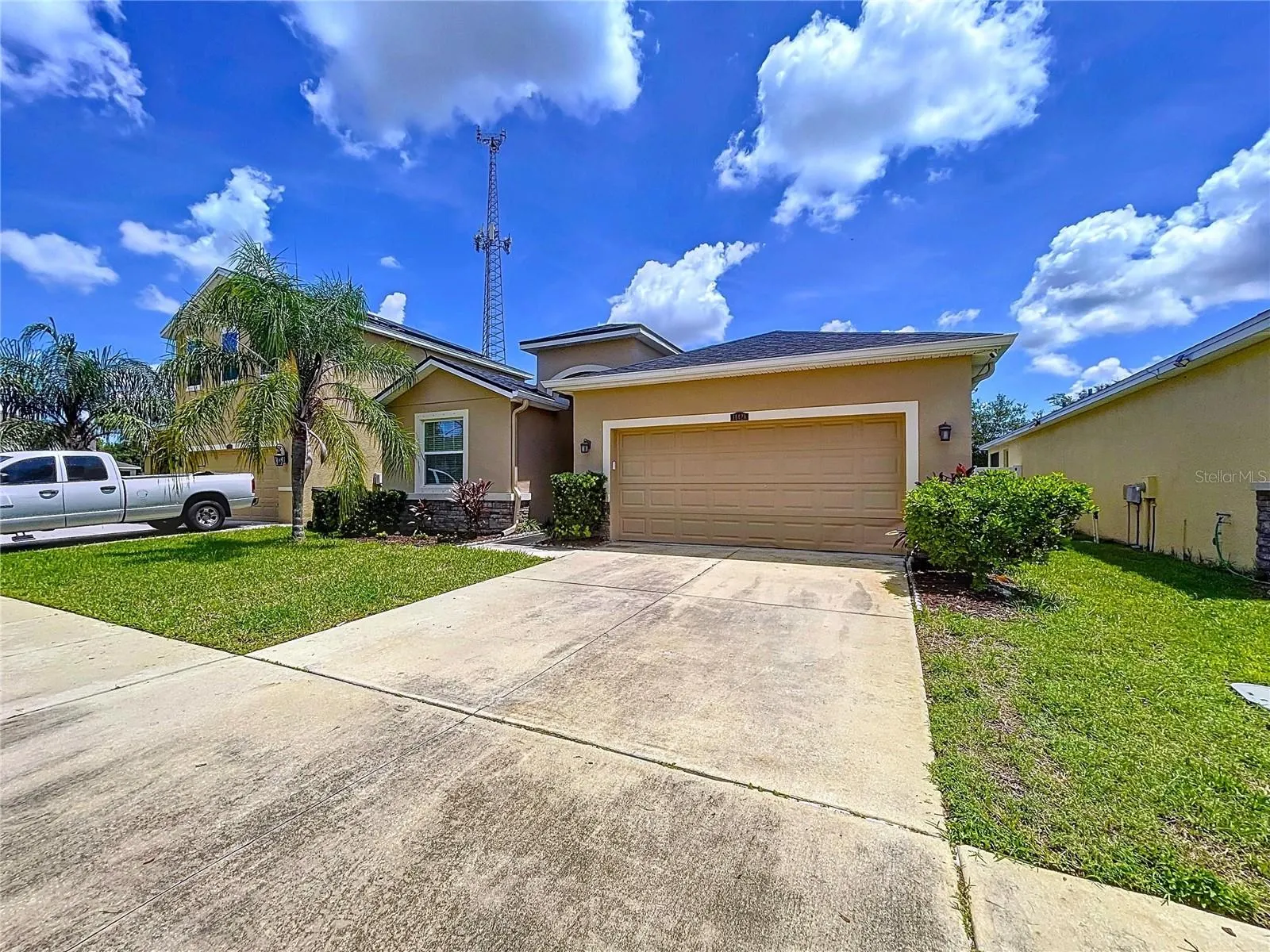 11428 WARREN OAKS PL