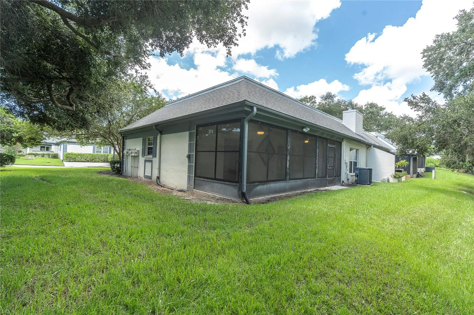 1377 N MCMULLEN BOOTH RD