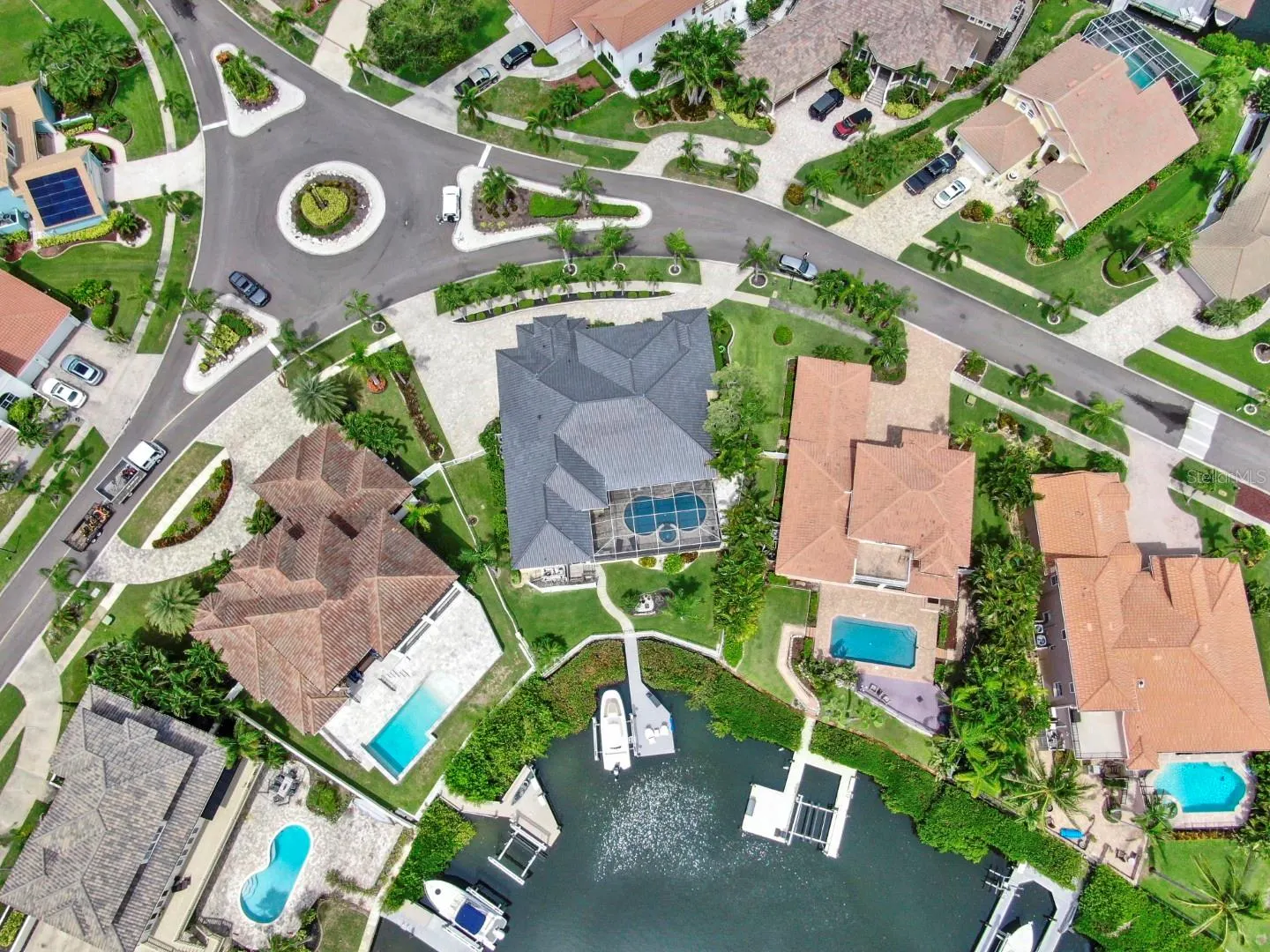 914 CAPRICCIO LN
