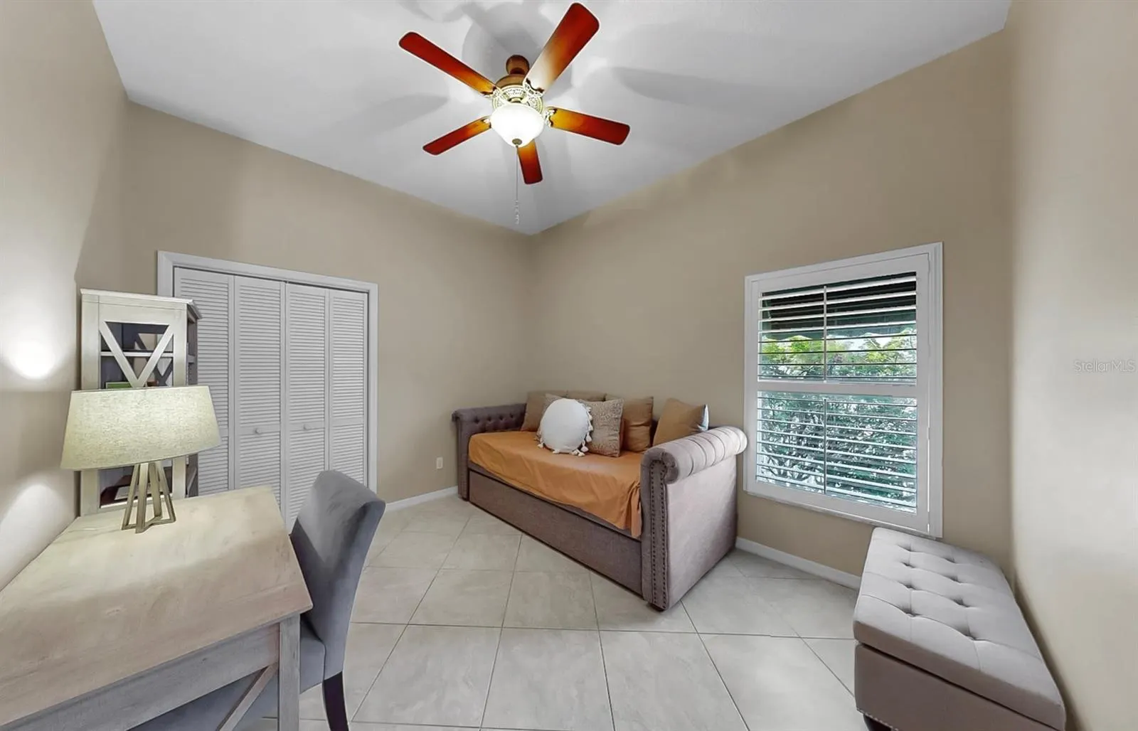 914 CAPRICCIO LN