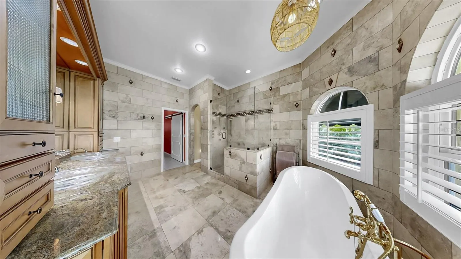 914 CAPRICCIO LN