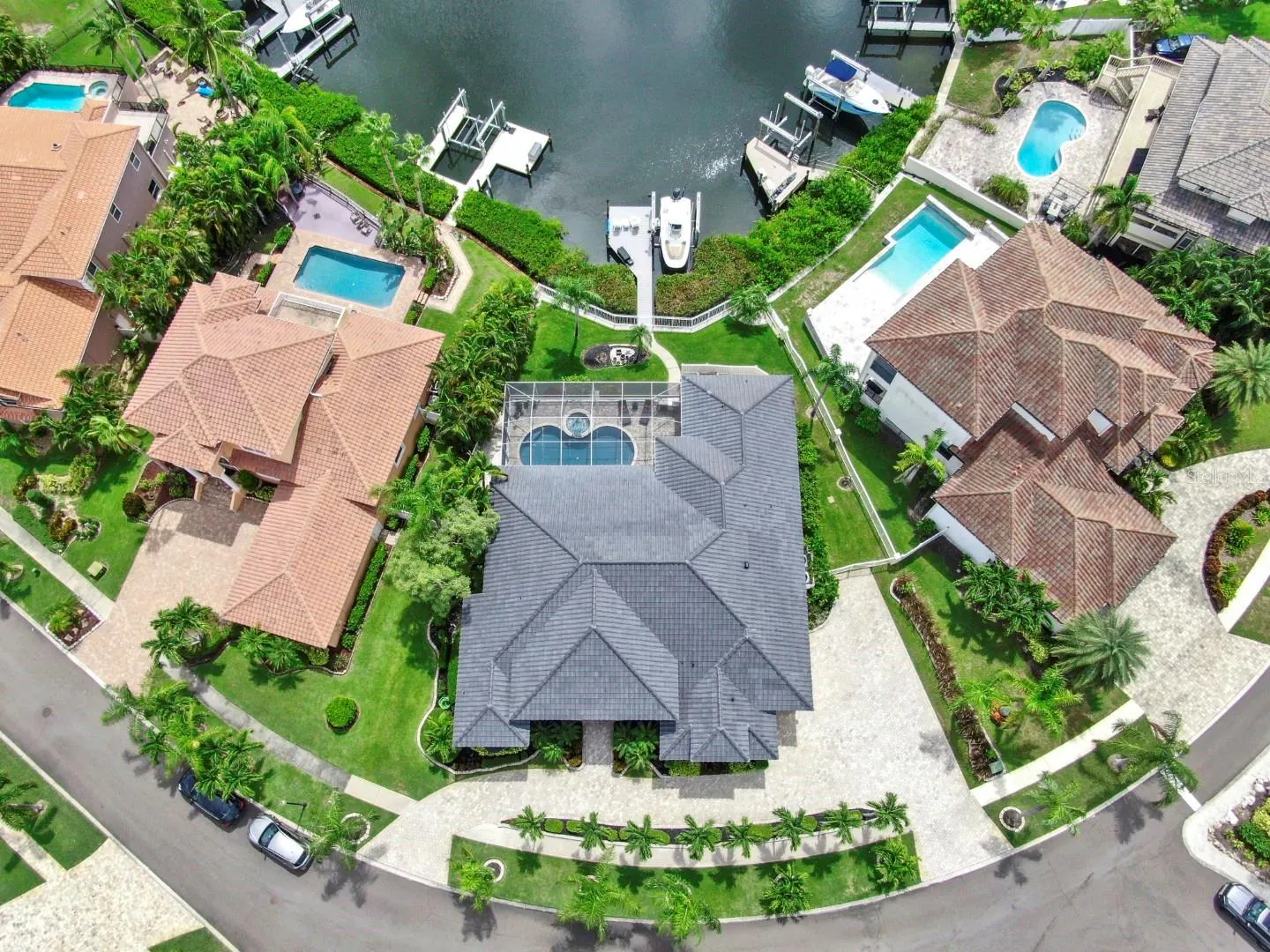 914 CAPRICCIO LN