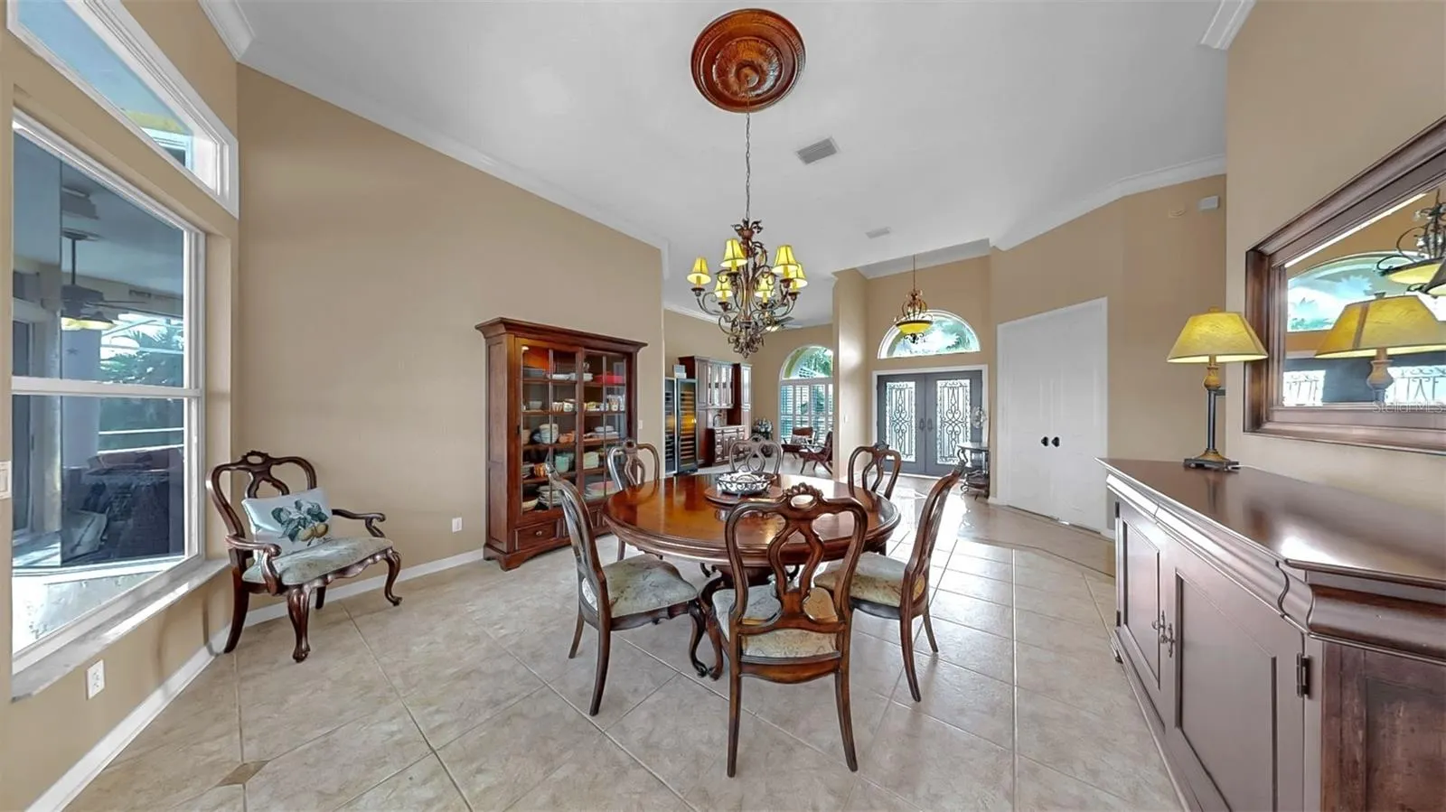 914 CAPRICCIO LN