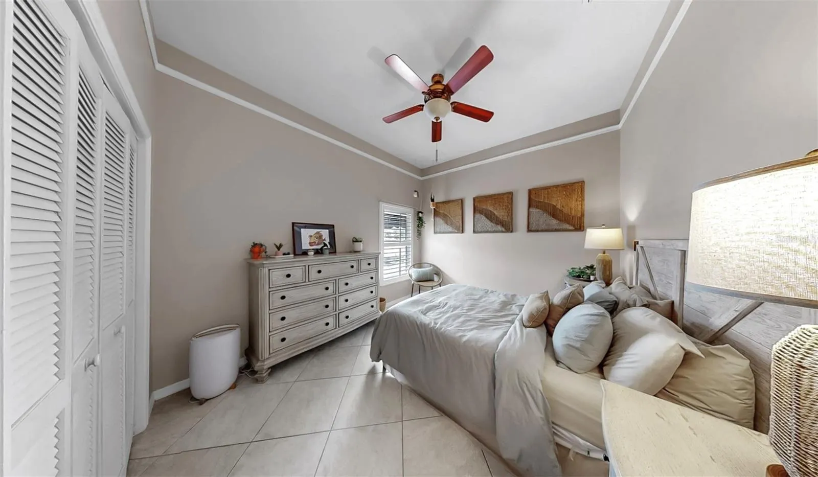 914 CAPRICCIO LN