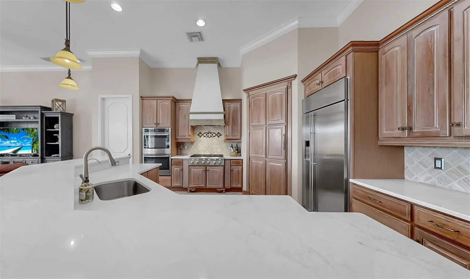 914 CAPRICCIO LN
