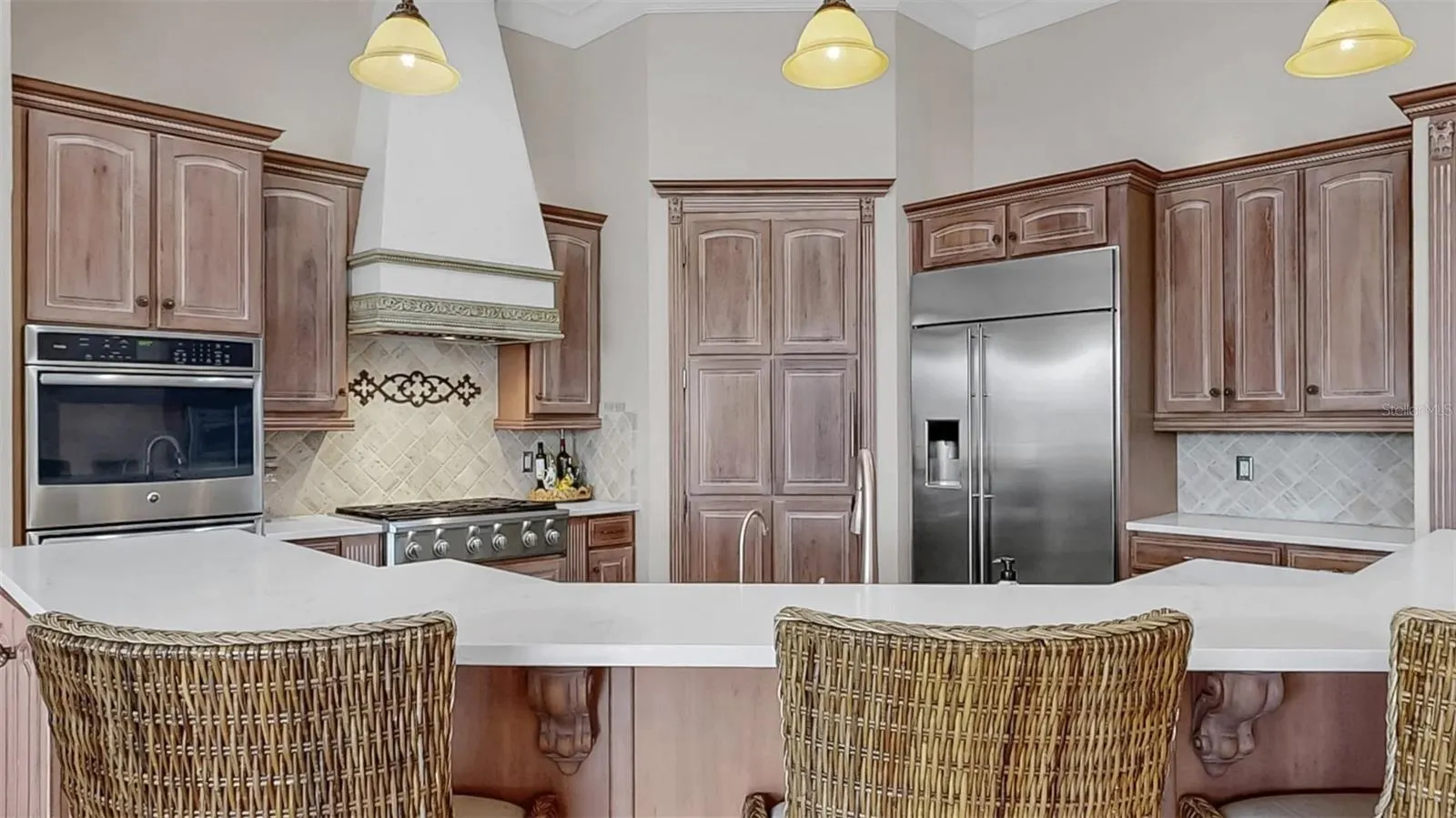914 CAPRICCIO LN