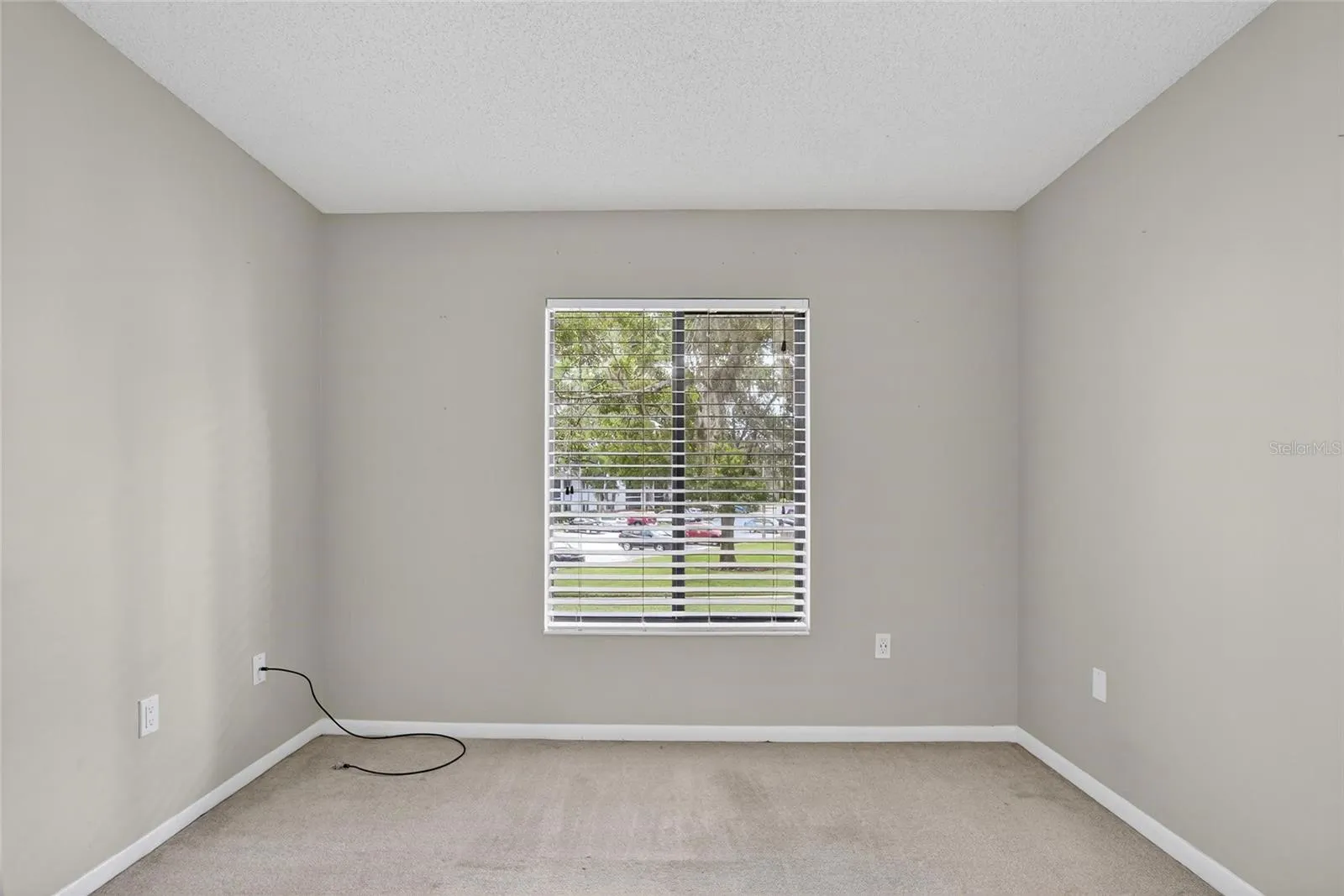 1225 PINE RIDGE CIR W #A2, #A2