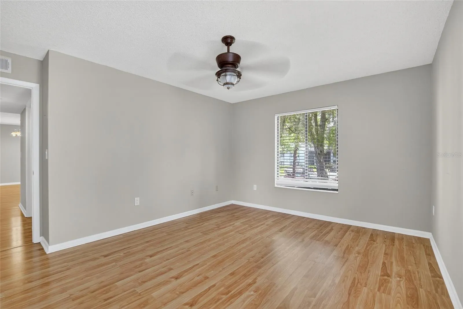 1225 PINE RIDGE CIR W #A2, #A2