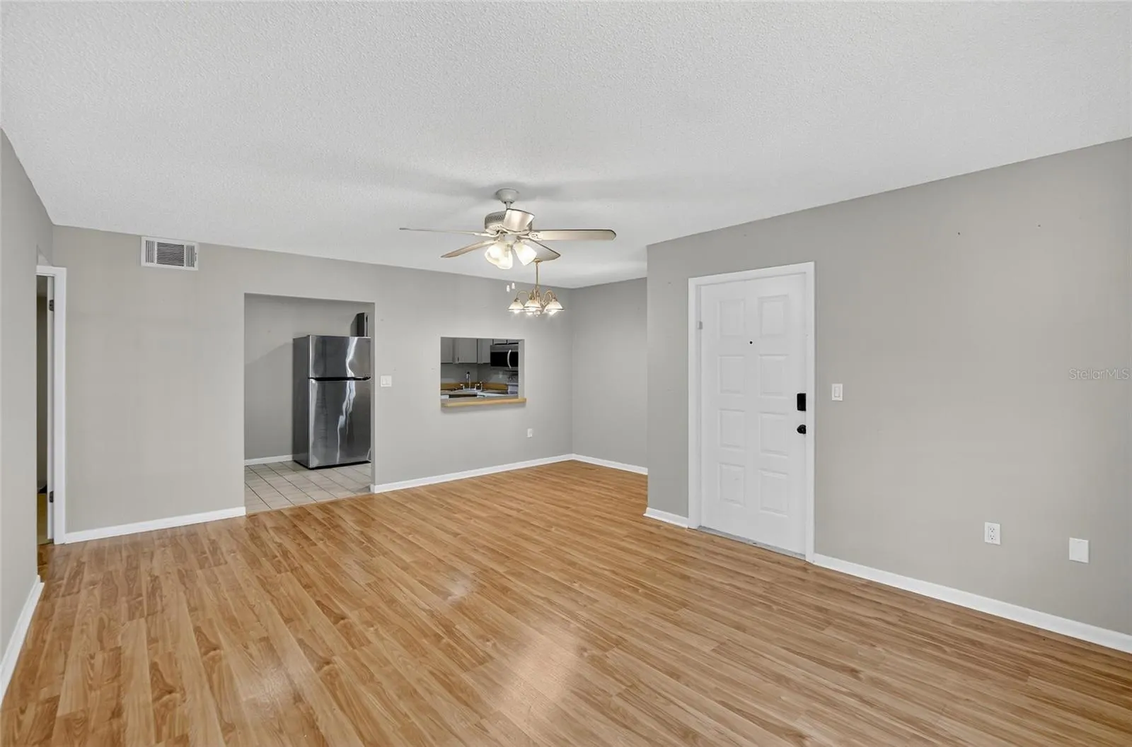 1225 PINE RIDGE CIR W #A2, #A2