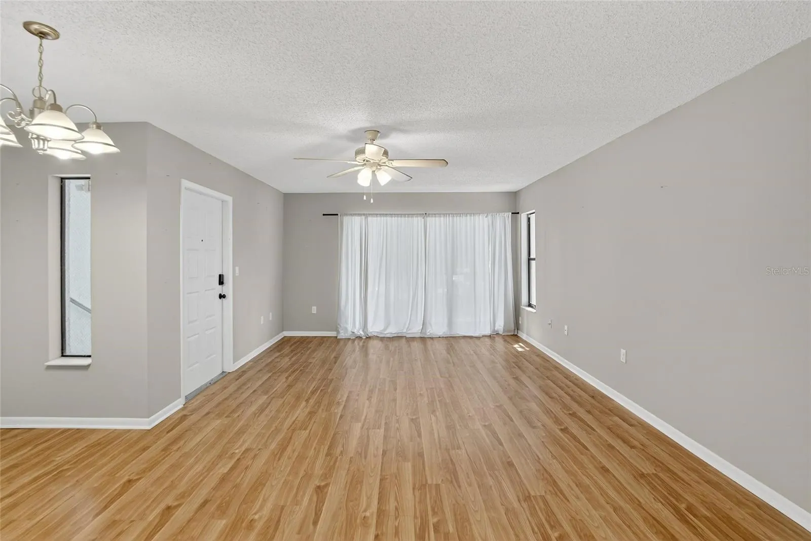 1225 PINE RIDGE CIR W #A2, #A2
