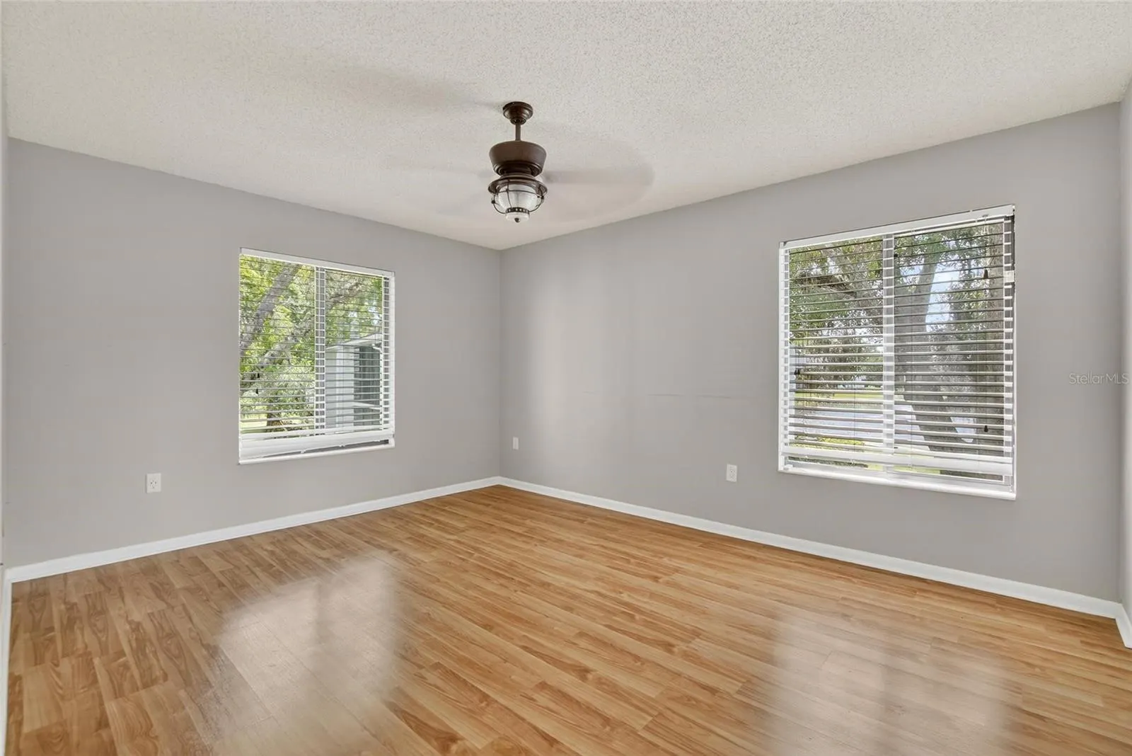 1225 PINE RIDGE CIR W #A2, #A2