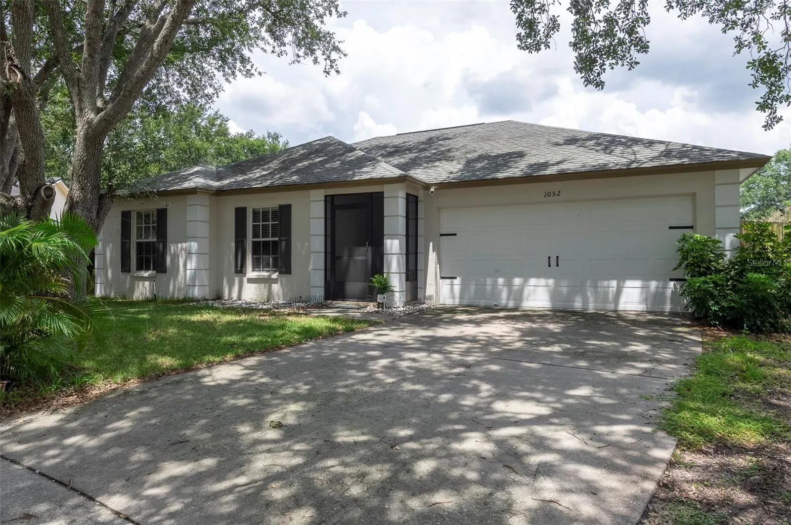 1052 MALLETWOOD DR