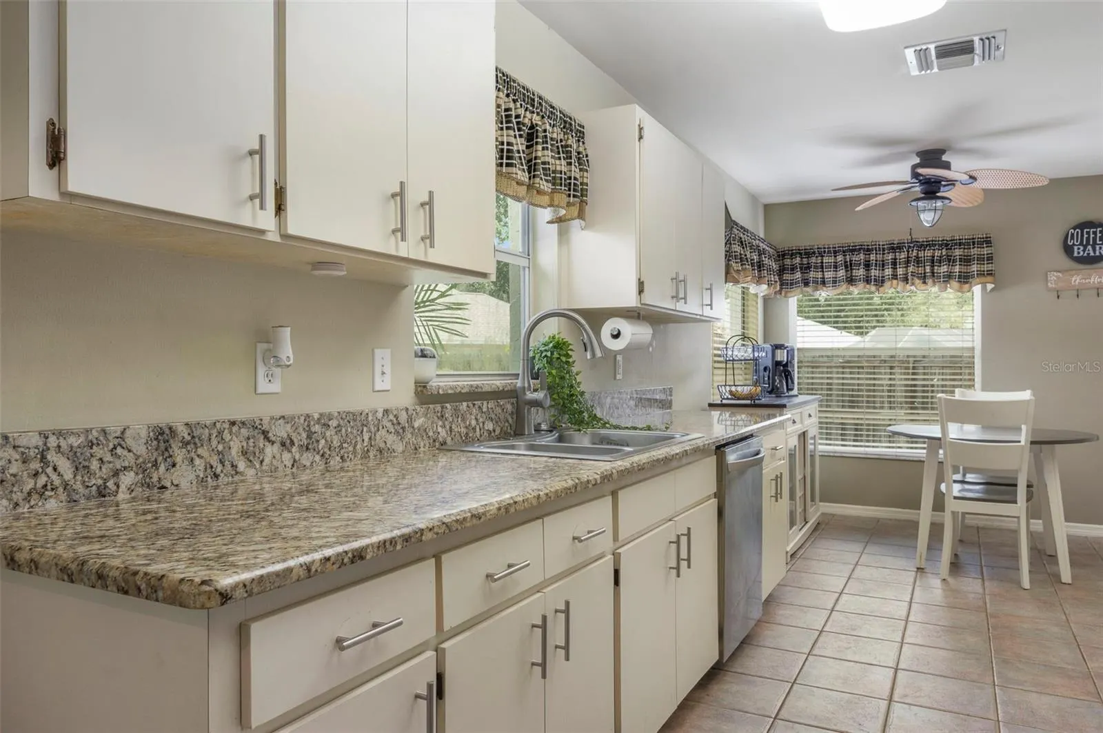 1052 MALLETWOOD DR