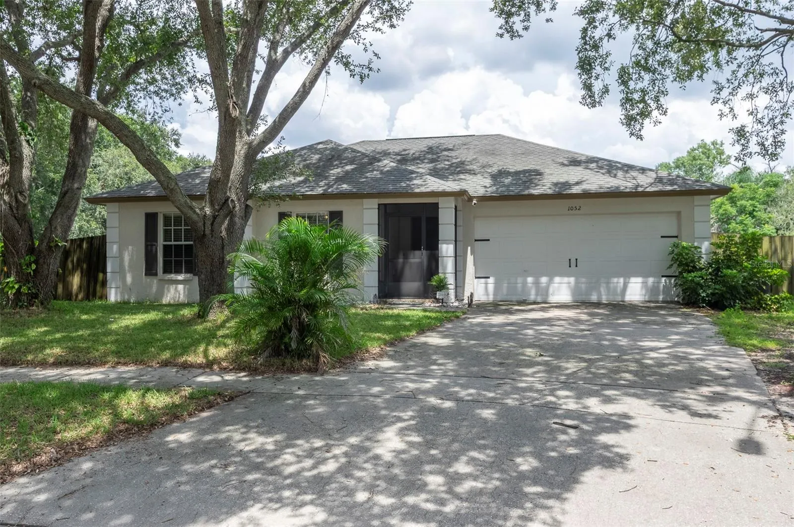 1052 MALLETWOOD DR