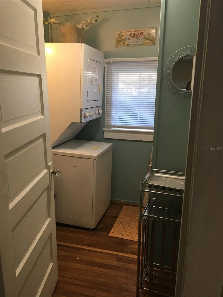 128 N MONTCLAIR AVE