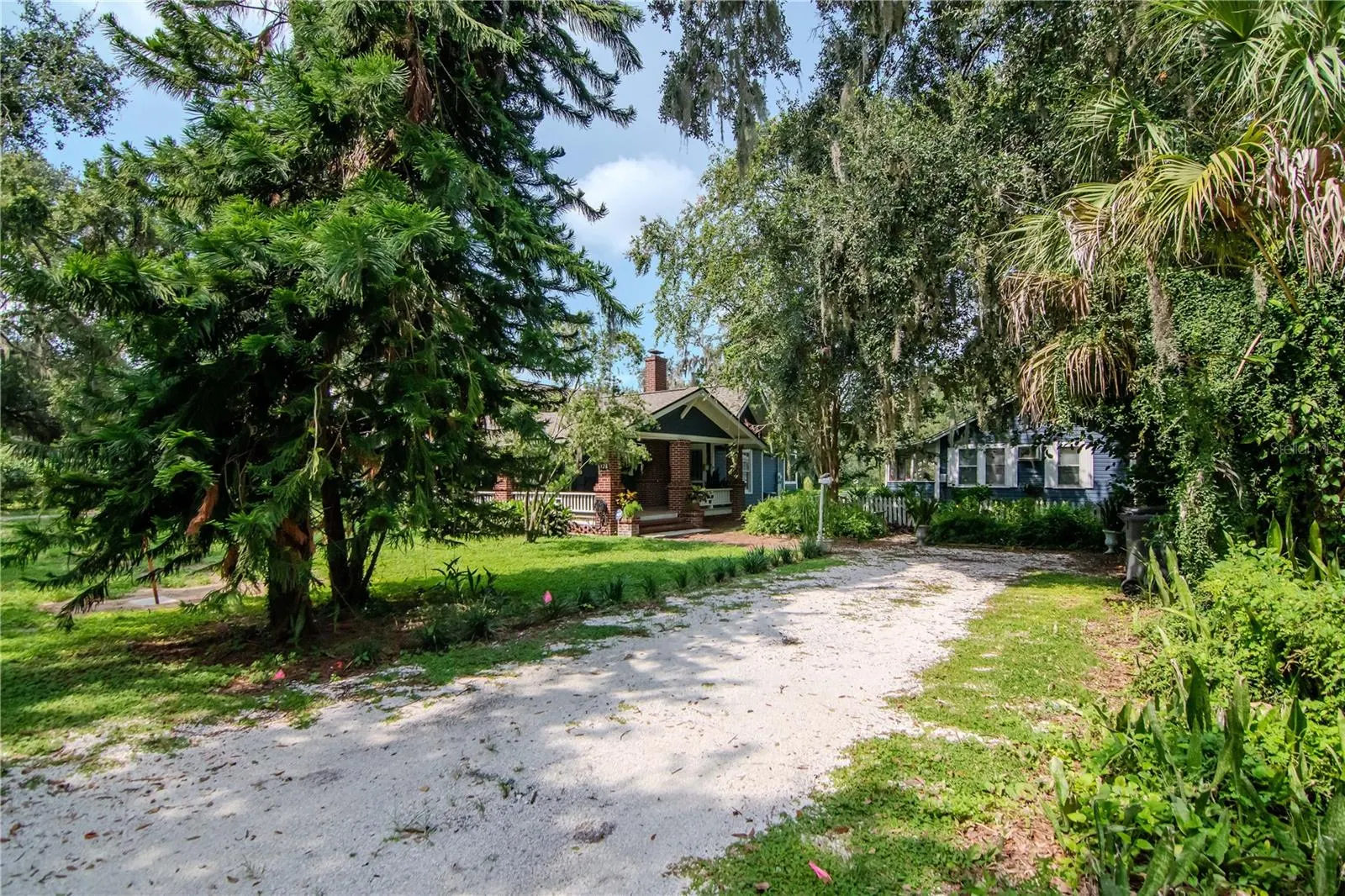 128 N MONTCLAIR AVE