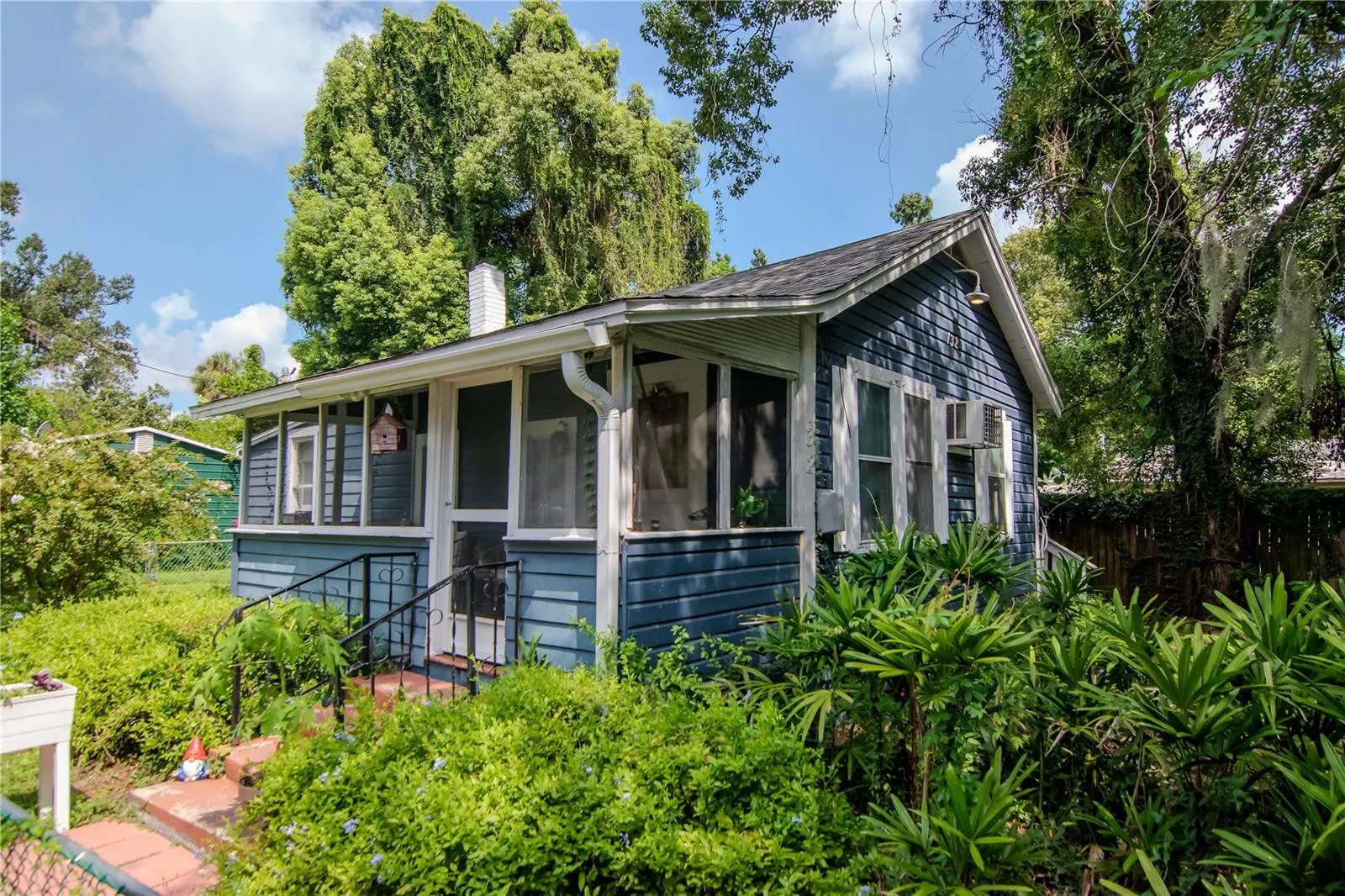 128 N MONTCLAIR AVE