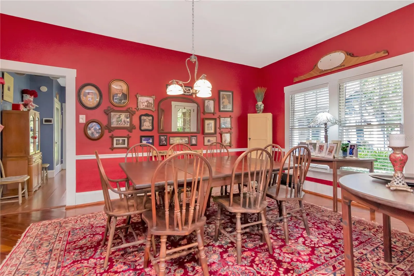 128 N MONTCLAIR AVE