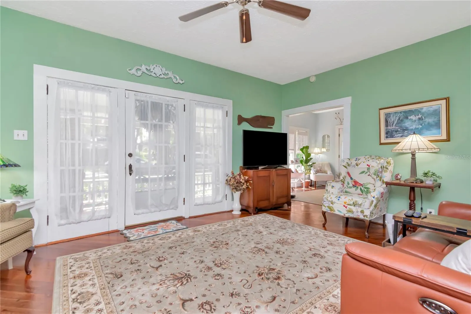 128 N MONTCLAIR AVE