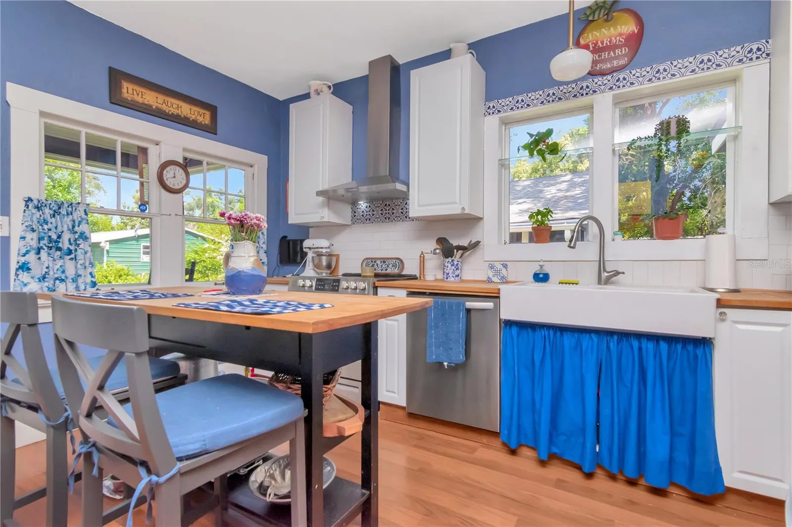 128 N MONTCLAIR AVE
