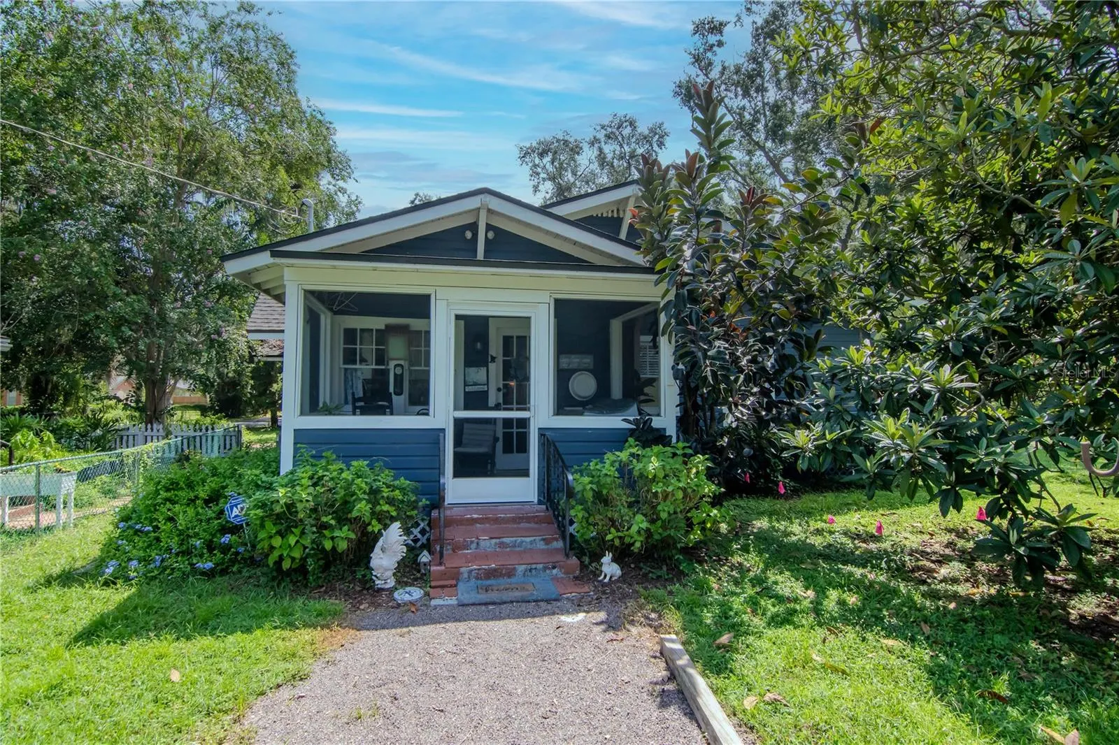128 N MONTCLAIR AVE