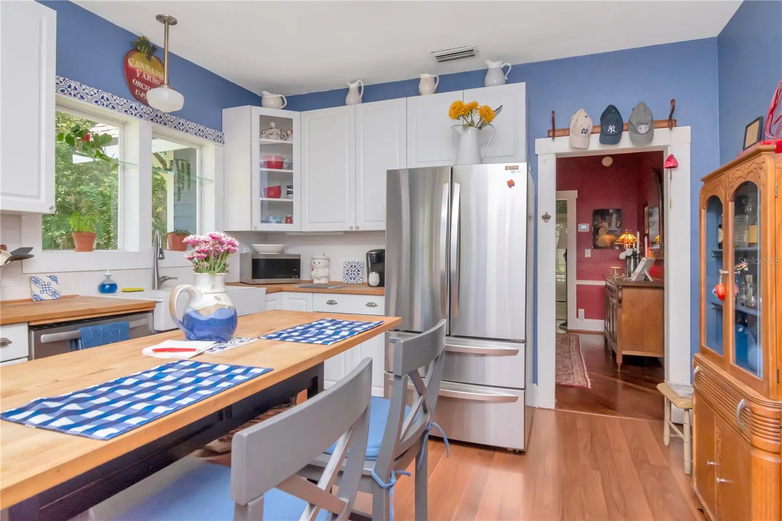 128 N MONTCLAIR AVE