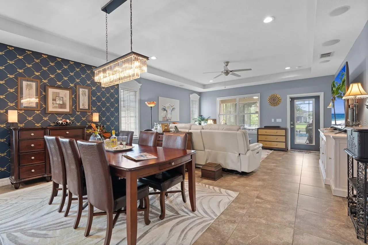 4923 MISSION PARK LN