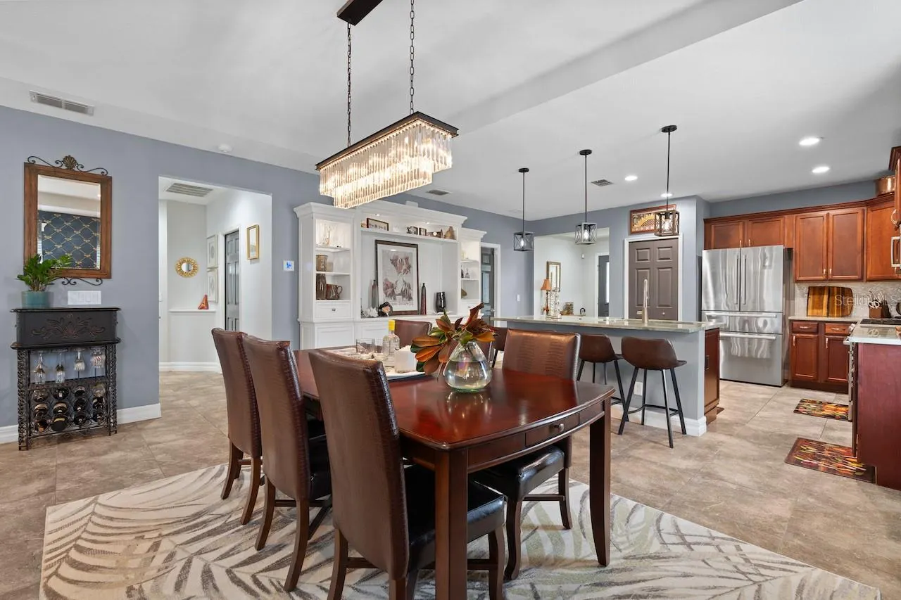 4923 MISSION PARK LN