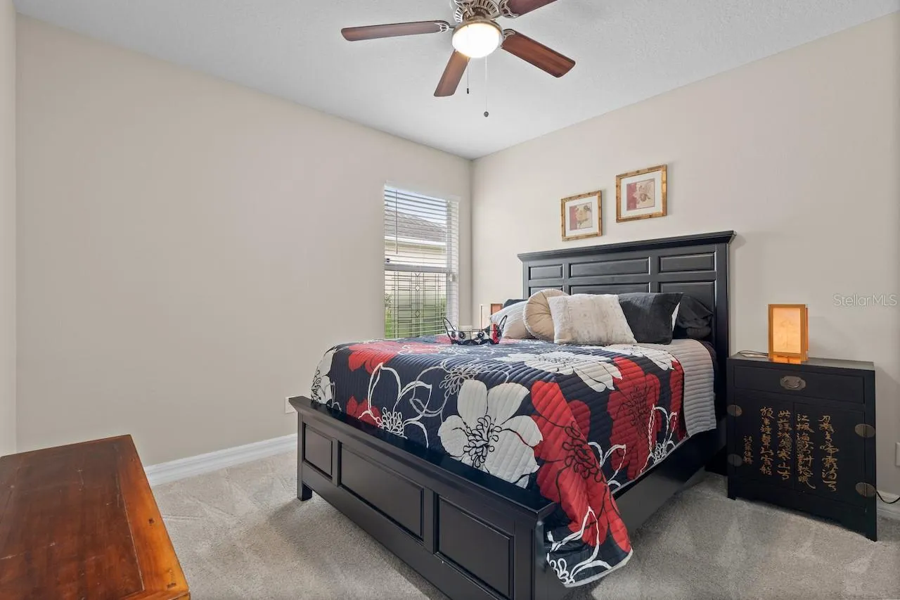 4923 MISSION PARK LN