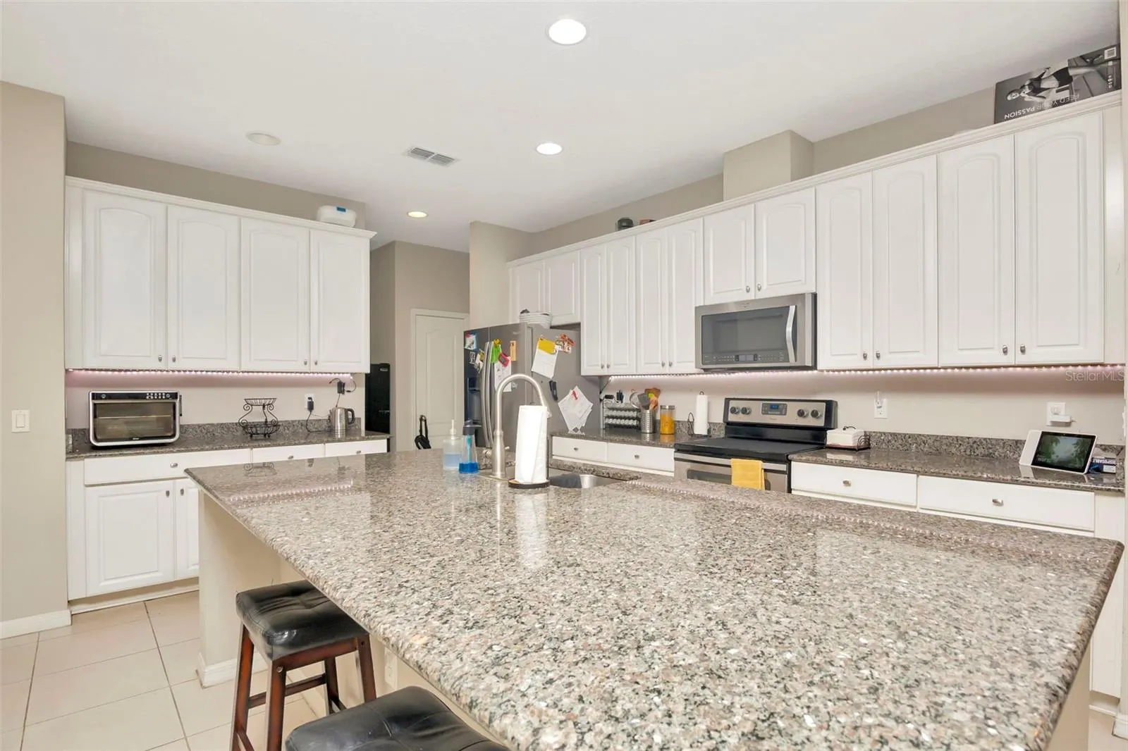 7708 TANGLE RUSH DR