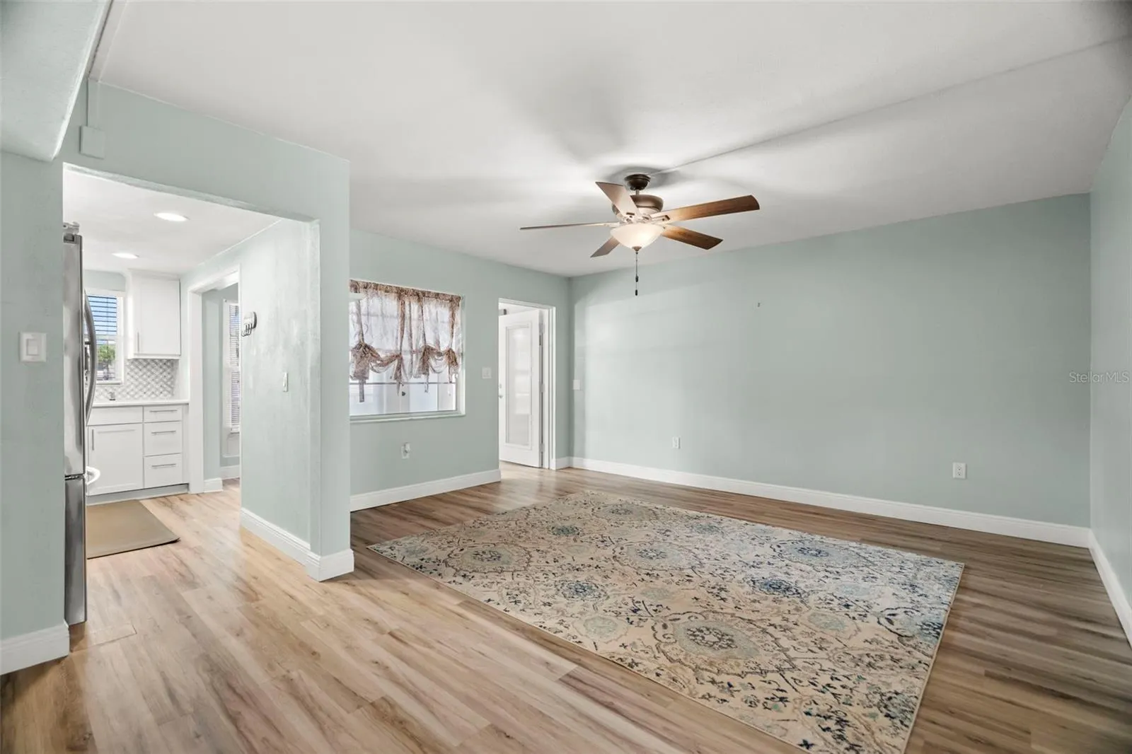 4780 COVE CIR #205, #205