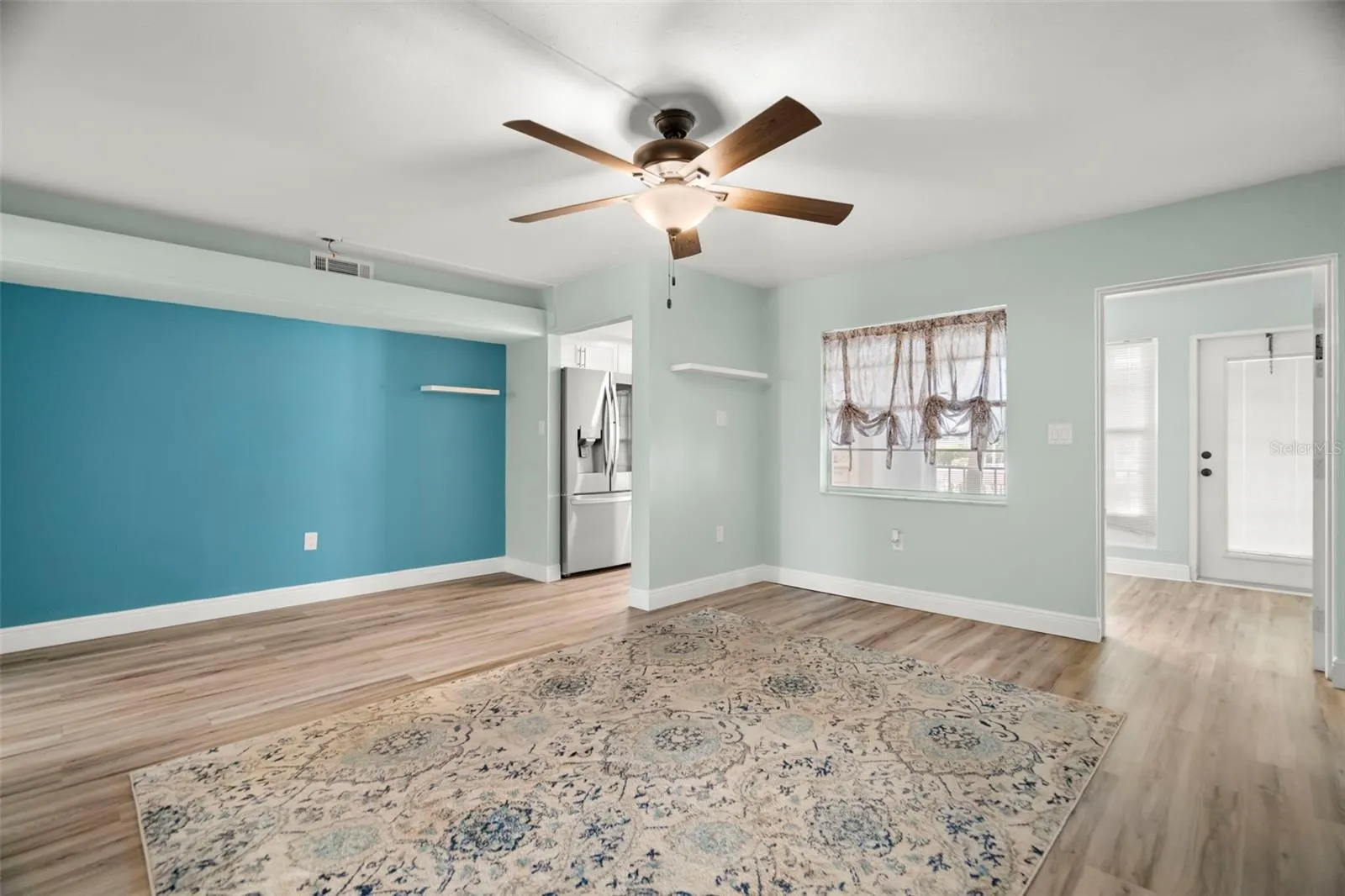 4780 COVE CIR #205, #205
