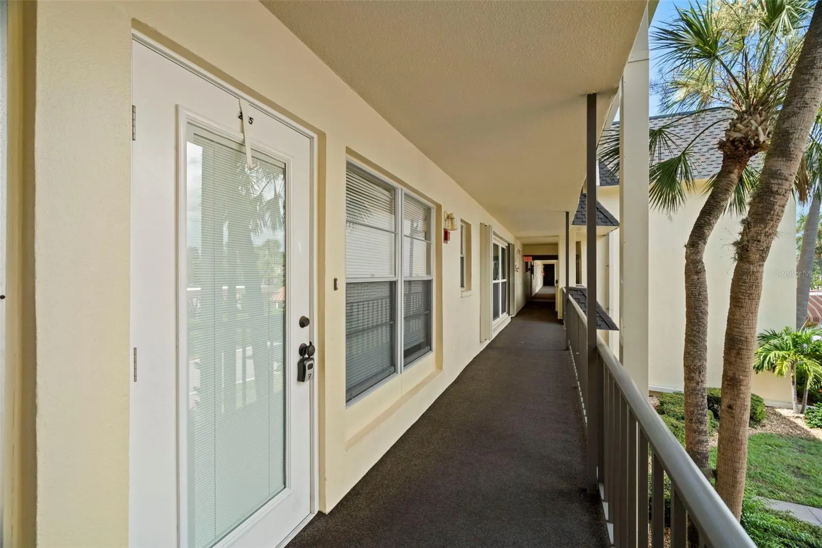 4780 COVE CIR #205, #205