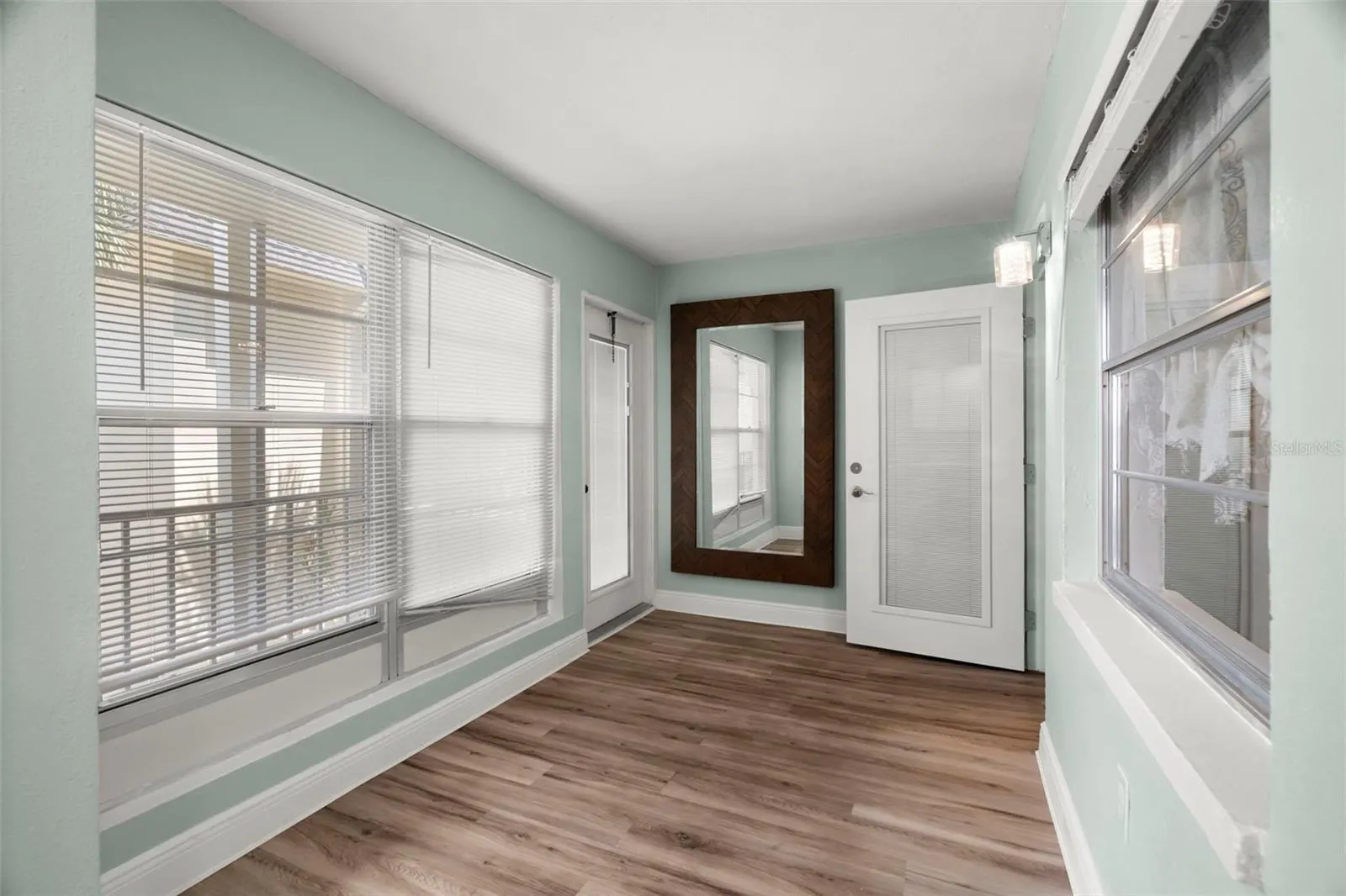 4780 COVE CIR #205, #205