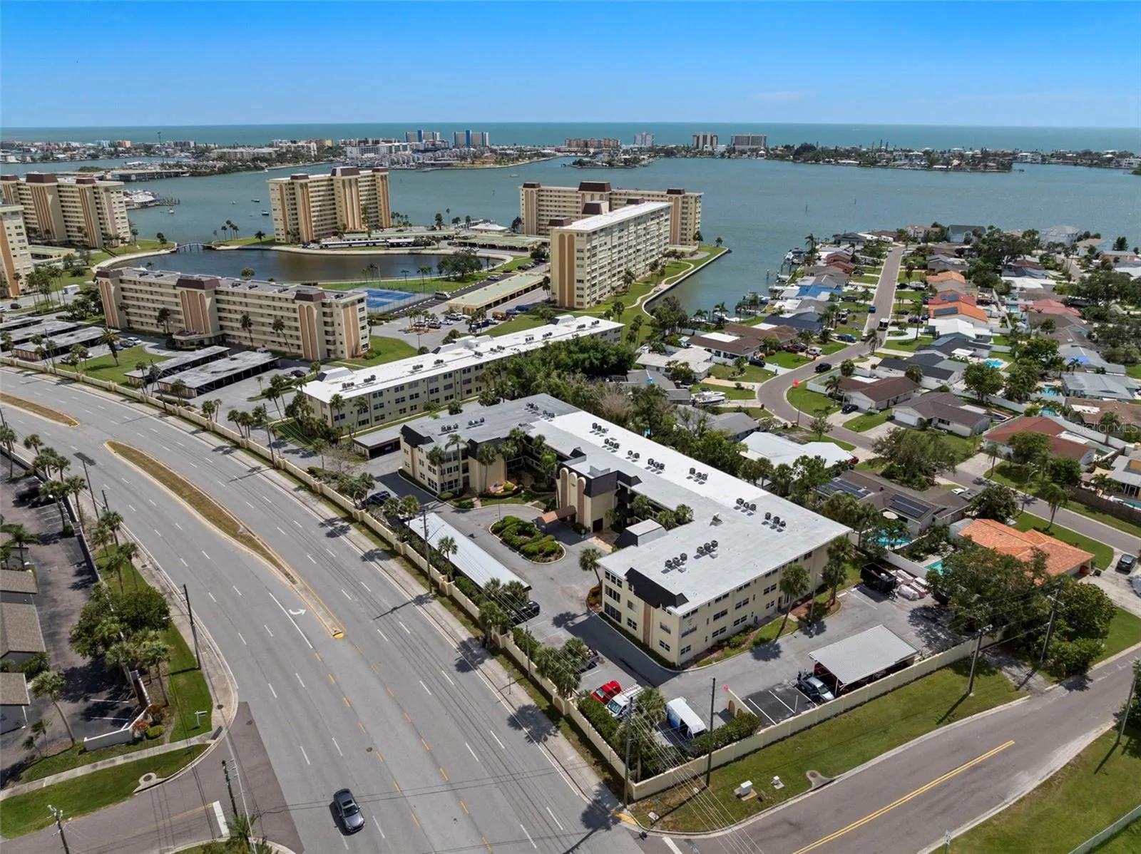4780 COVE CIR #205, #205