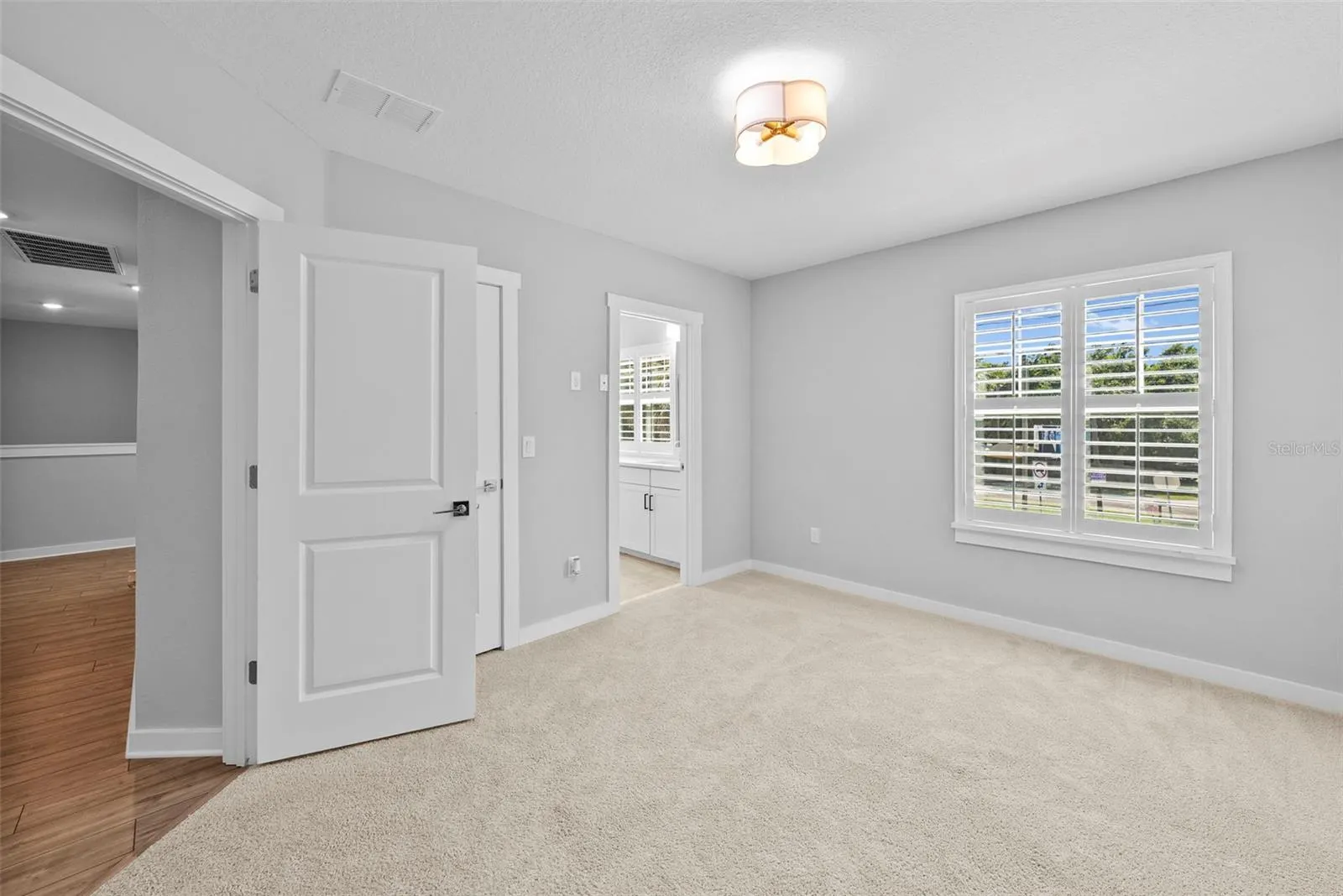 5834 S MACDILL AVE