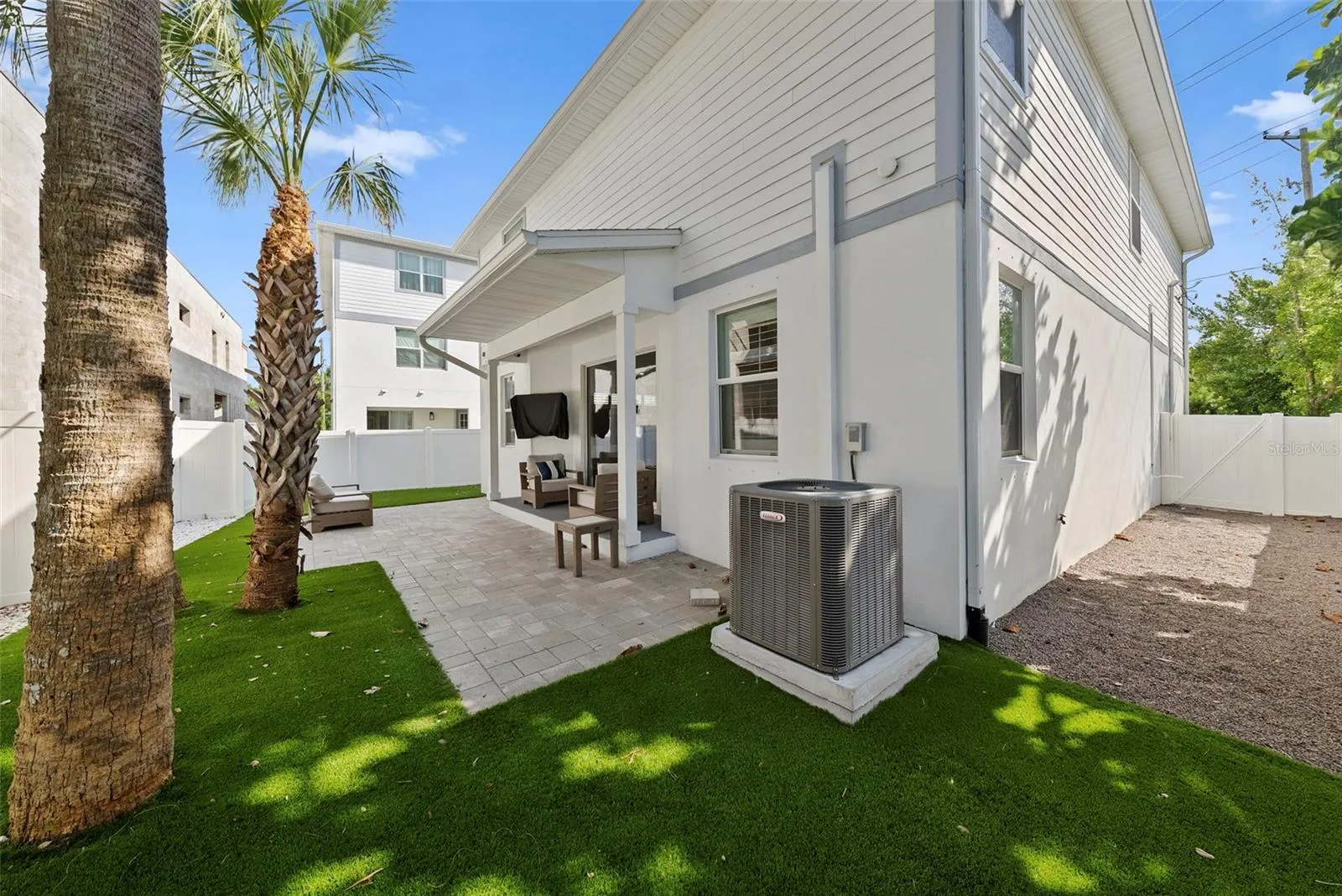 5834 S MACDILL AVE
