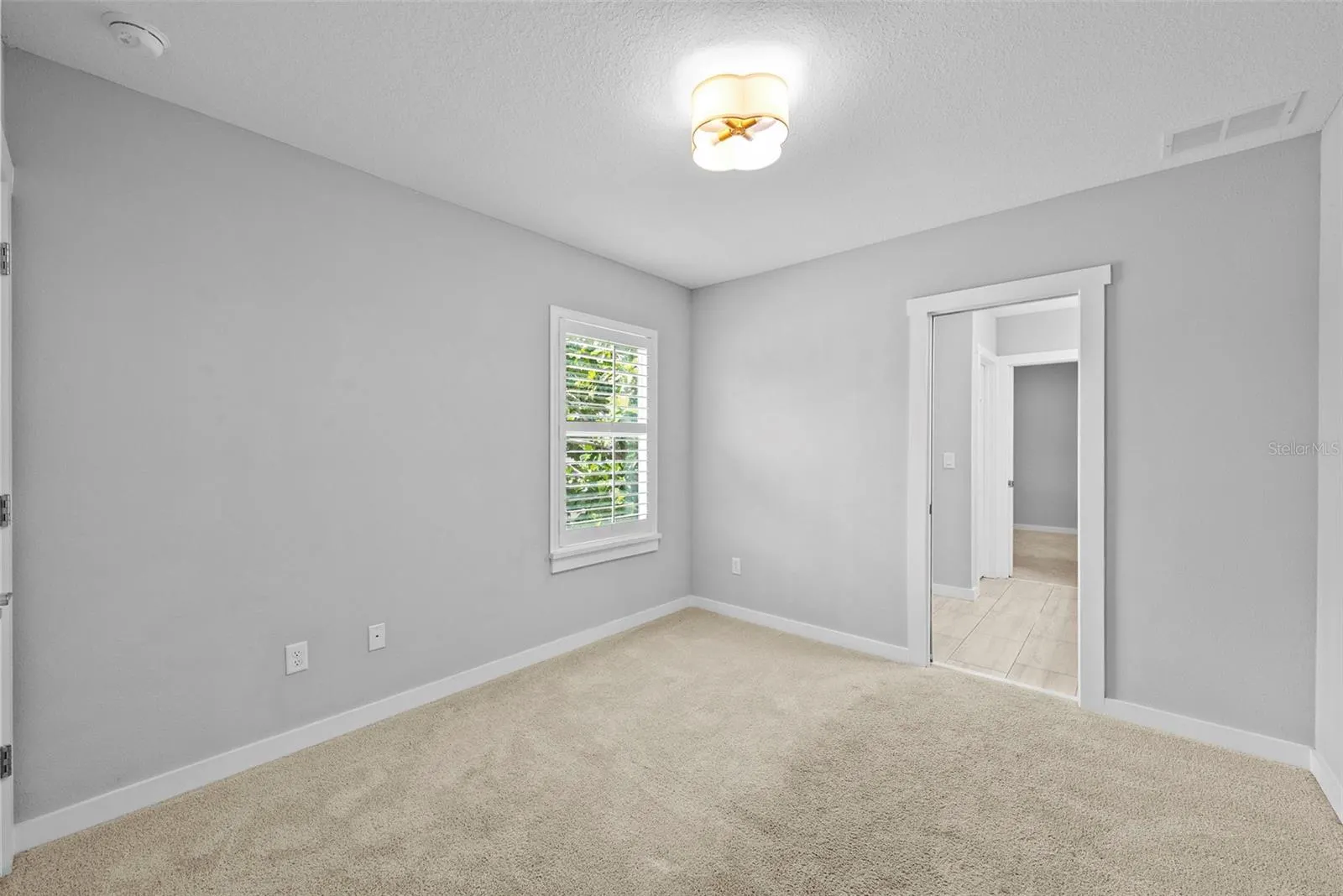 5834 S MACDILL AVE