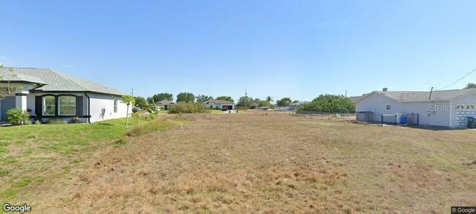 922 NW 13TH TER