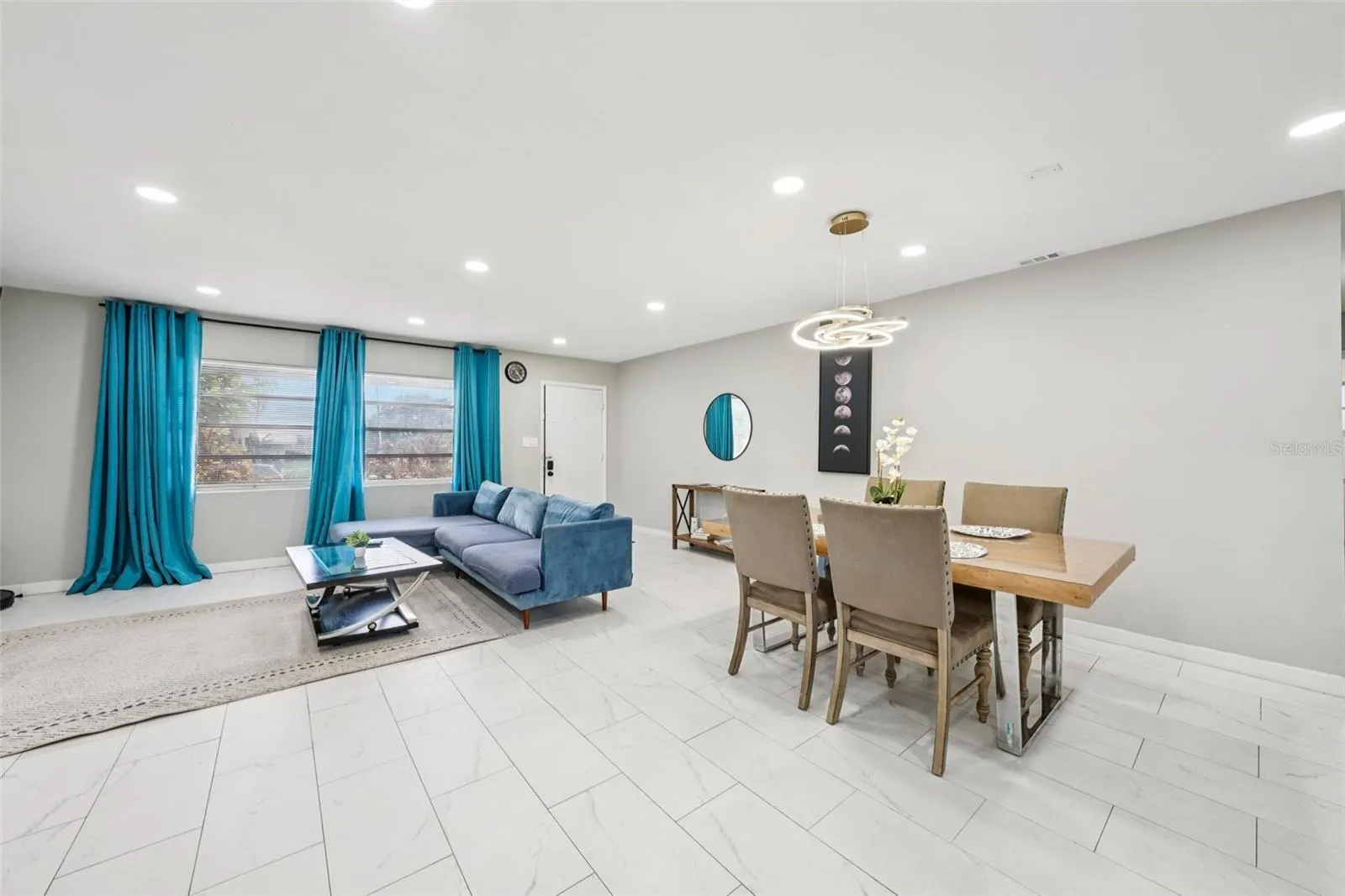 1860 ALBERTA DR