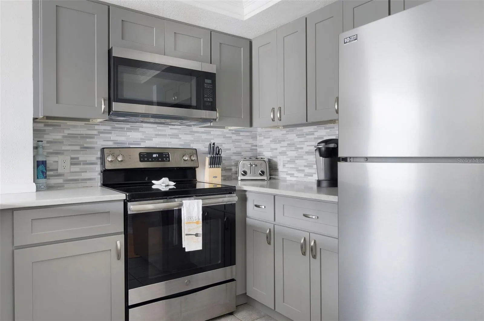 2109 GULF BLVD #1B, #1B