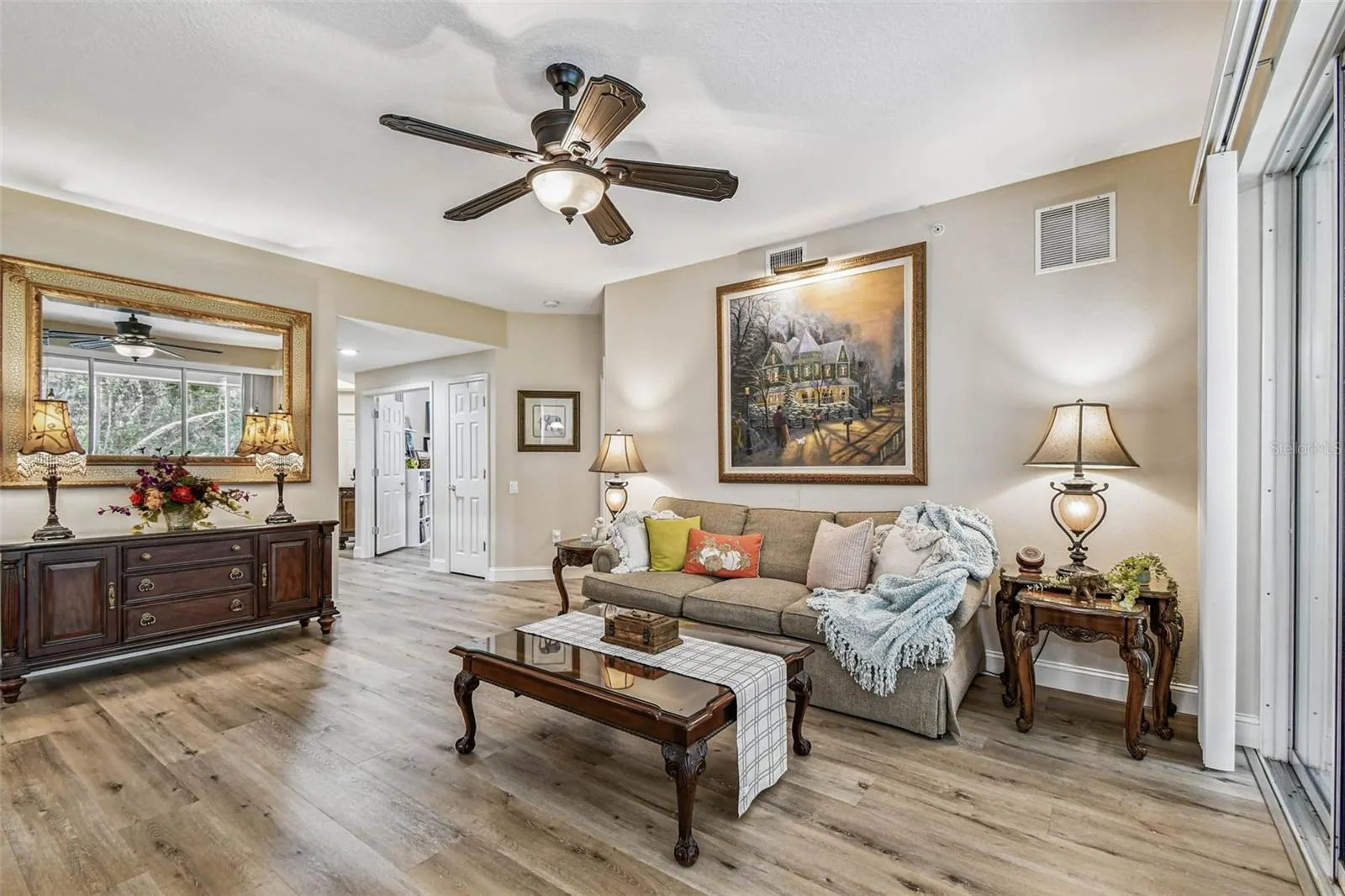 826 LANTERN WAY #103, #103
