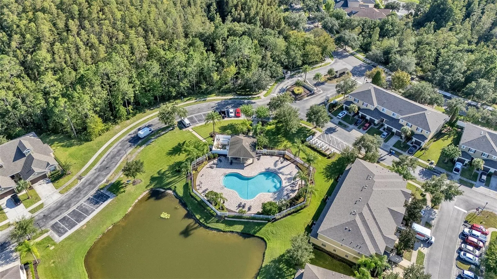 8525 TRAIL WIND DR
