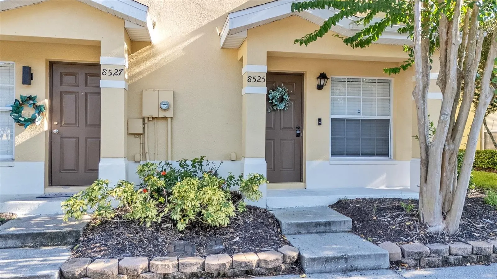 8525 TRAIL WIND DR